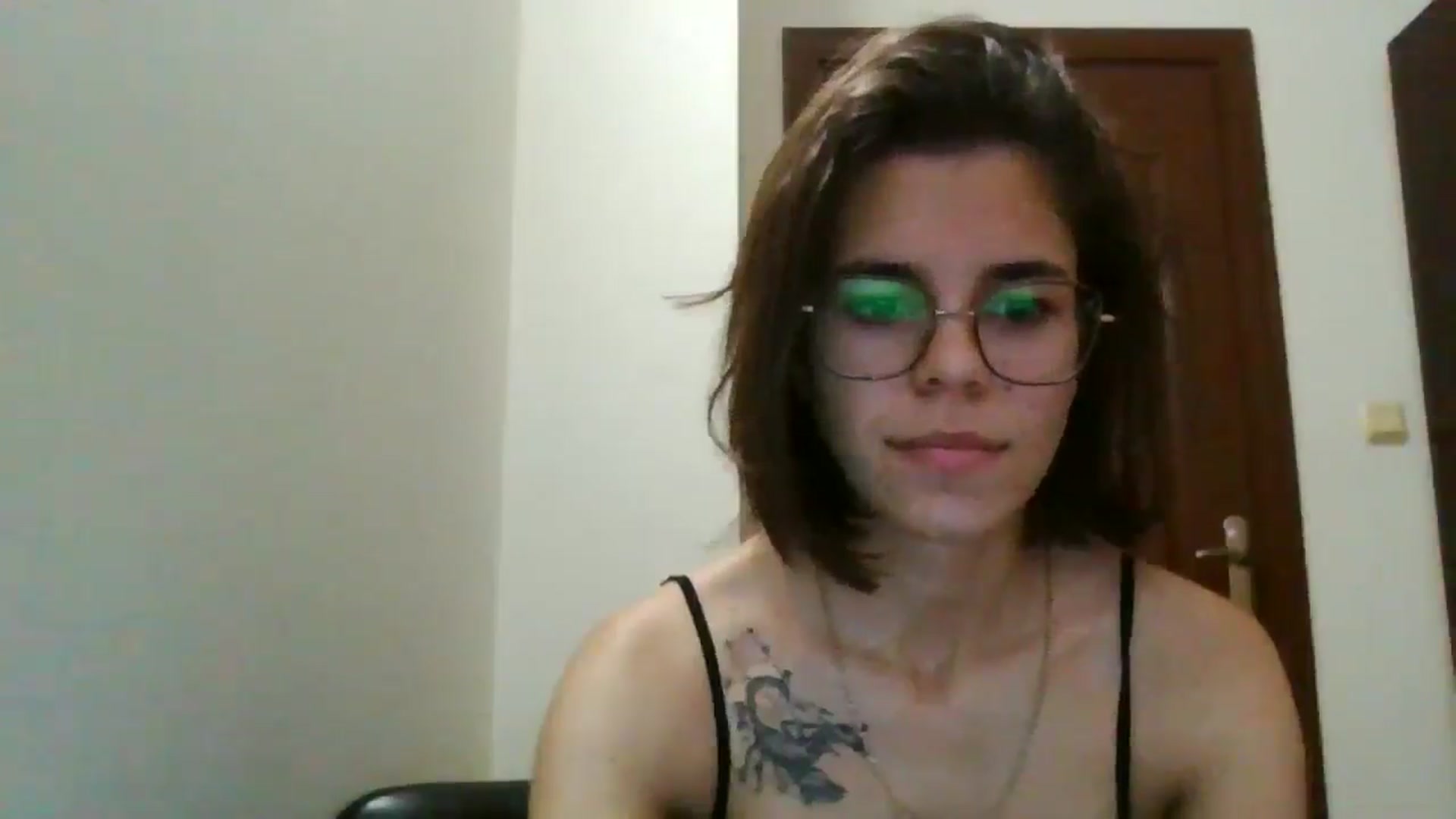 Gallery image thumbnail from EmilyWills's myfreecams stream on, 11/13/2025, 13:27 image 2 of 20