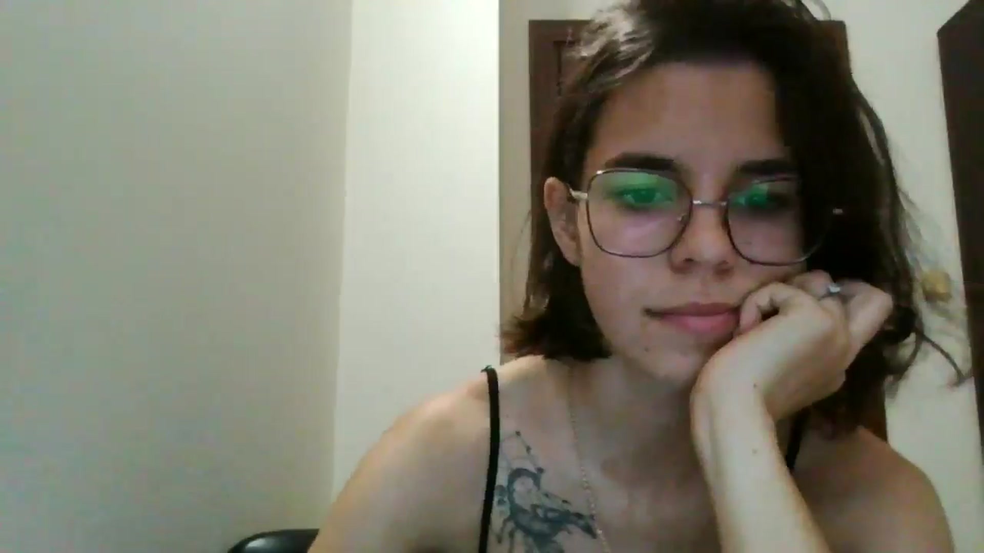 Gallery image thumbnail from EmilyWills's myfreecams stream on, 11/13/2025, 13:27 image 19 of 20