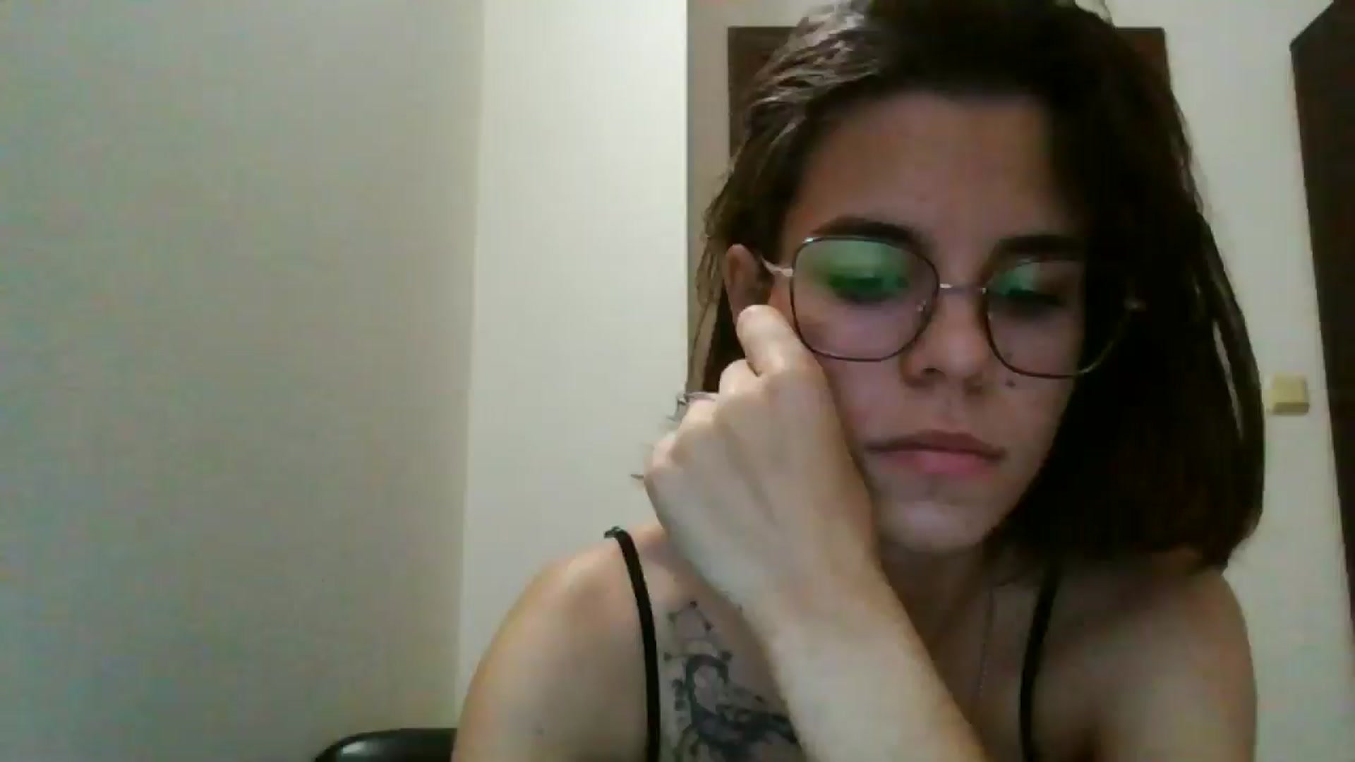 Gallery image thumbnail from EmilyWills's myfreecams stream on, 11/13/2025, 13:27 image 11 of 20