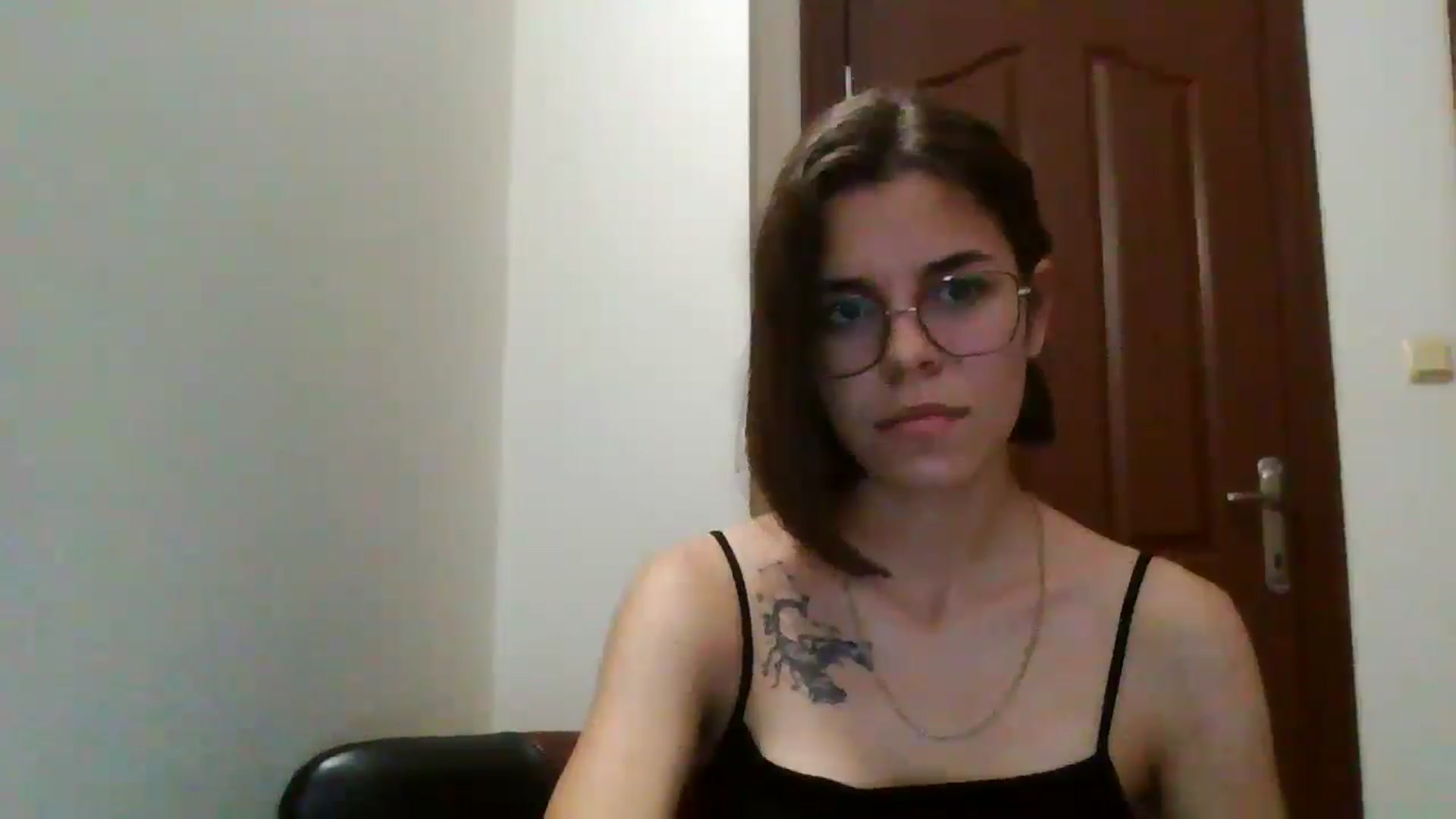 Gallery image thumbnail from EmilyWills's myfreecams stream on, 11/13/2025, 15:36 image 6 of 20