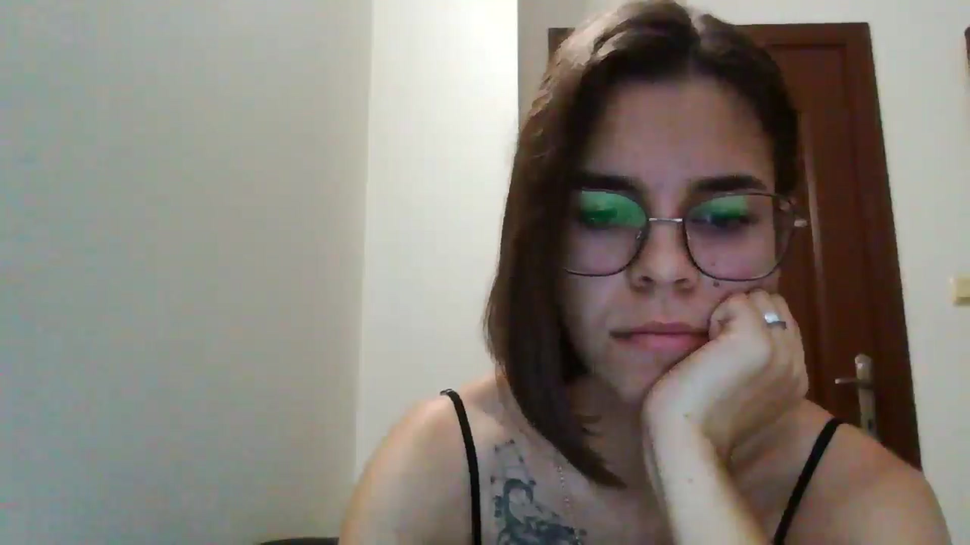 Gallery image thumbnail from EmilyWills's myfreecams stream on, 11/13/2025, 15:36 image 18 of 20