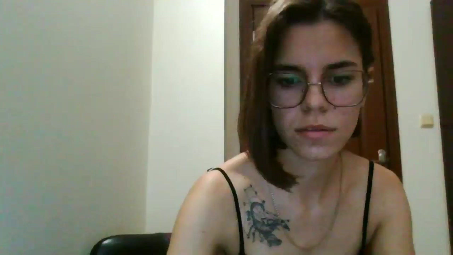 Gallery image thumbnail from EmilyWills's myfreecams stream on, 11/13/2025, 16:02 image 7 of 20