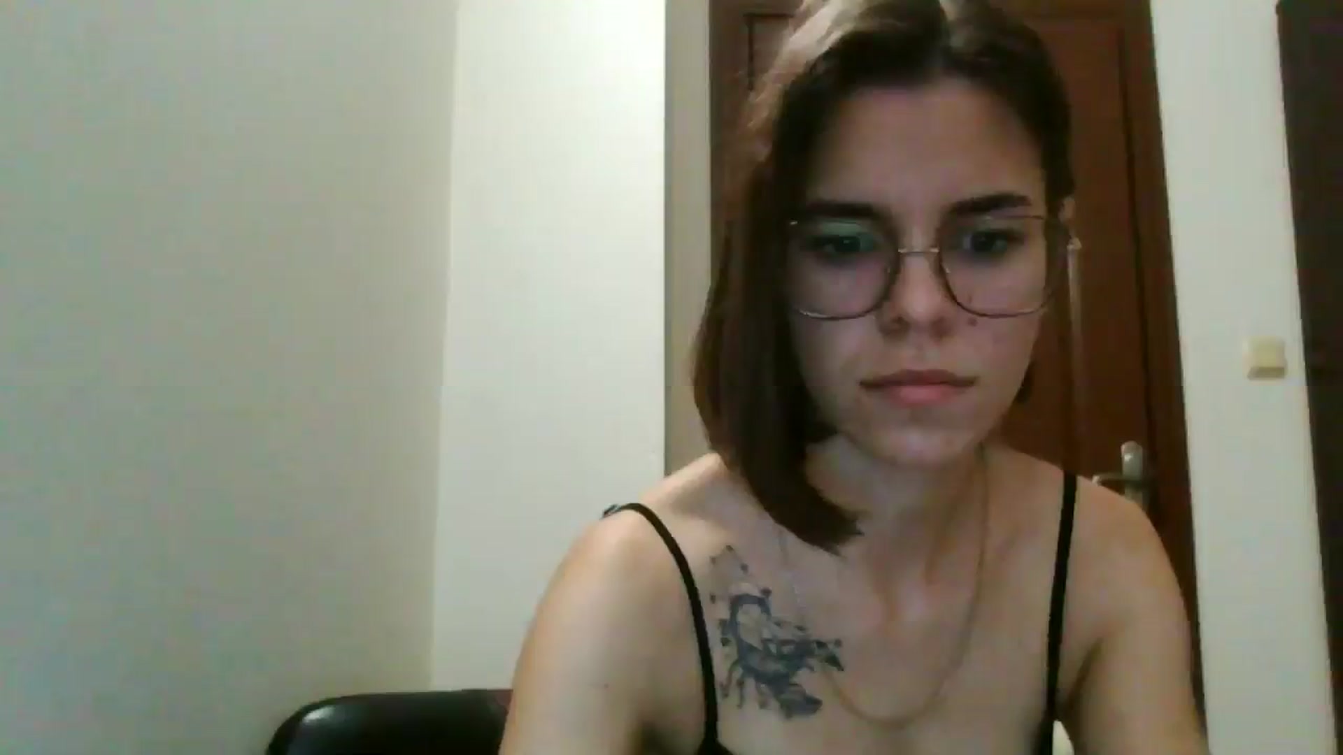 Gallery image thumbnail from EmilyWills's myfreecams stream on, 11/13/2025, 16:02 image 6 of 20