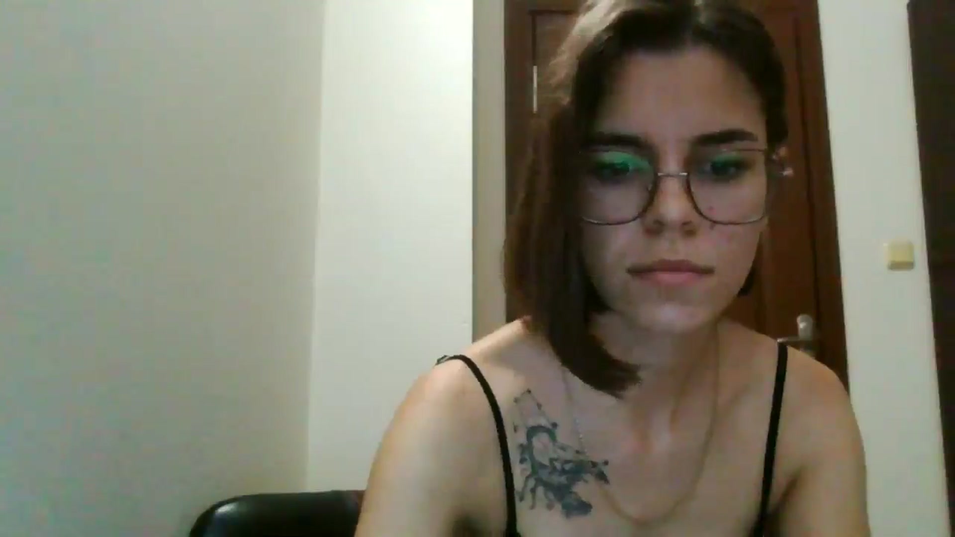 Gallery image thumbnail from EmilyWills's myfreecams stream on, 11/13/2025, 16:02 image 8 of 20