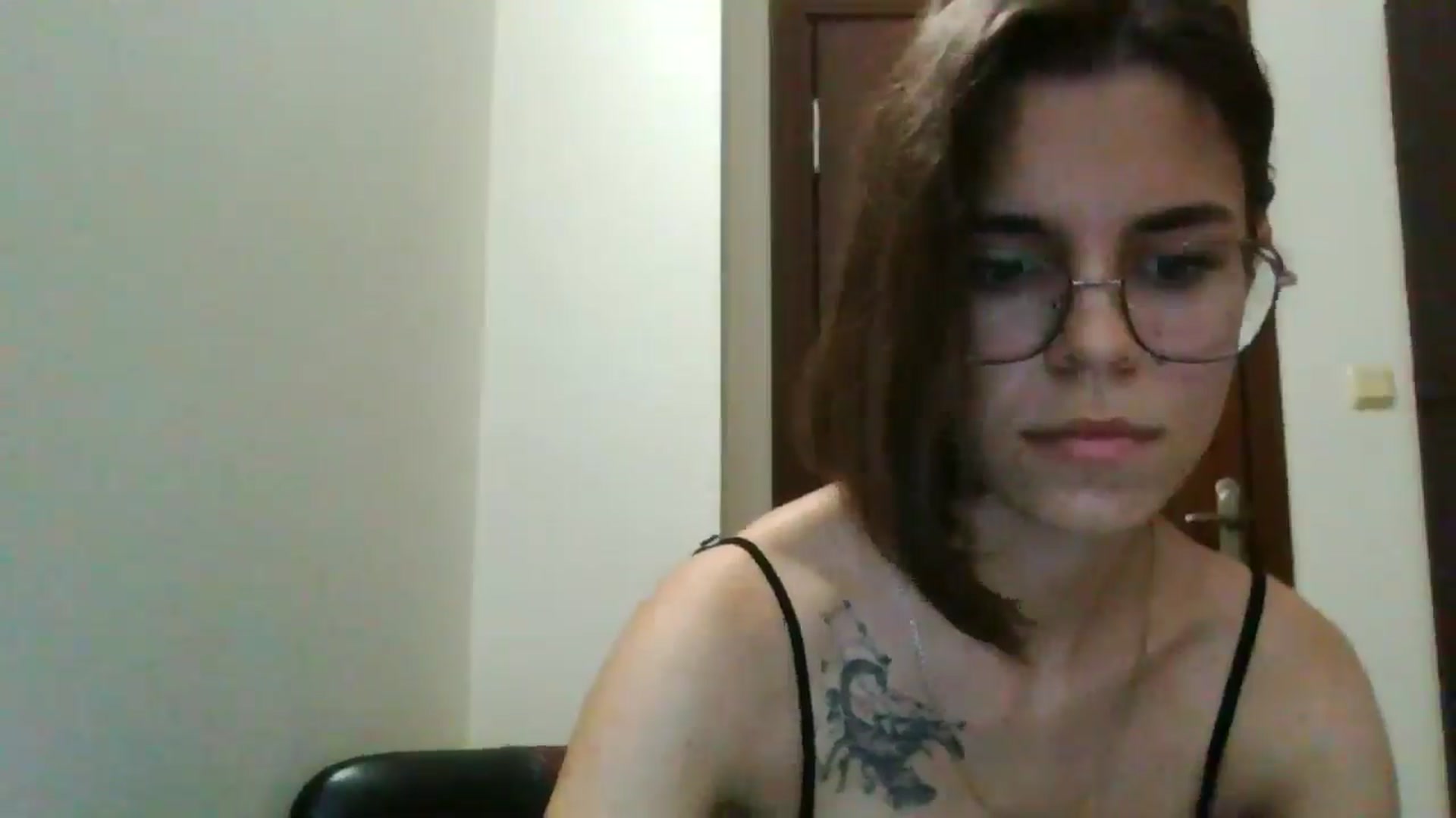 Gallery image thumbnail from EmilyWills's myfreecams stream on, 11/13/2025, 16:02 image 5 of 20
