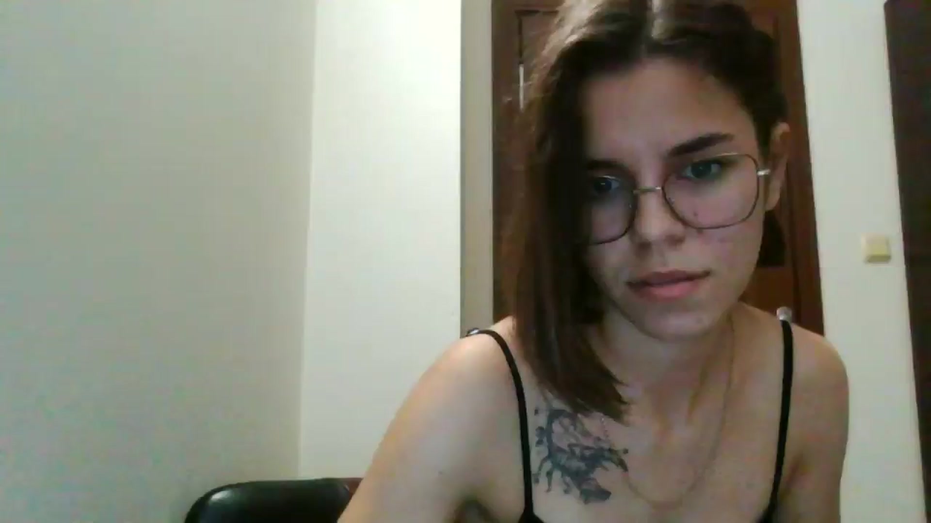 Gallery image thumbnail from EmilyWills's myfreecams stream on, 11/13/2025, 16:02 image 1 of 20