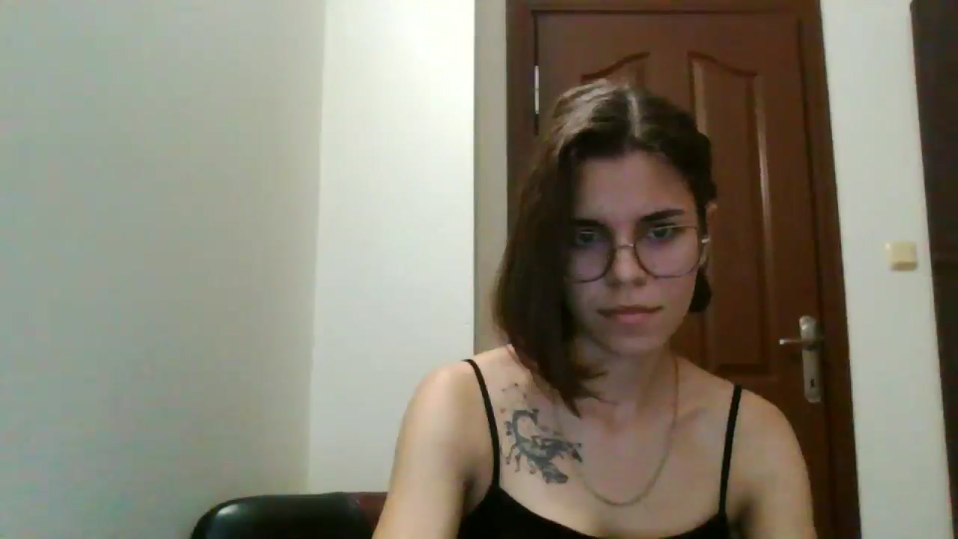 Gallery image thumbnail from EmilyWills's myfreecams stream on, 11/13/2025, 16:02 image 17 of 20