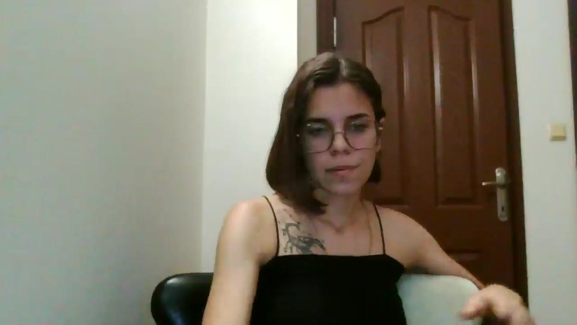 Gallery image thumbnail from EmilyWills's myfreecams stream on, 11/13/2025, 16:29 image 12 of 20