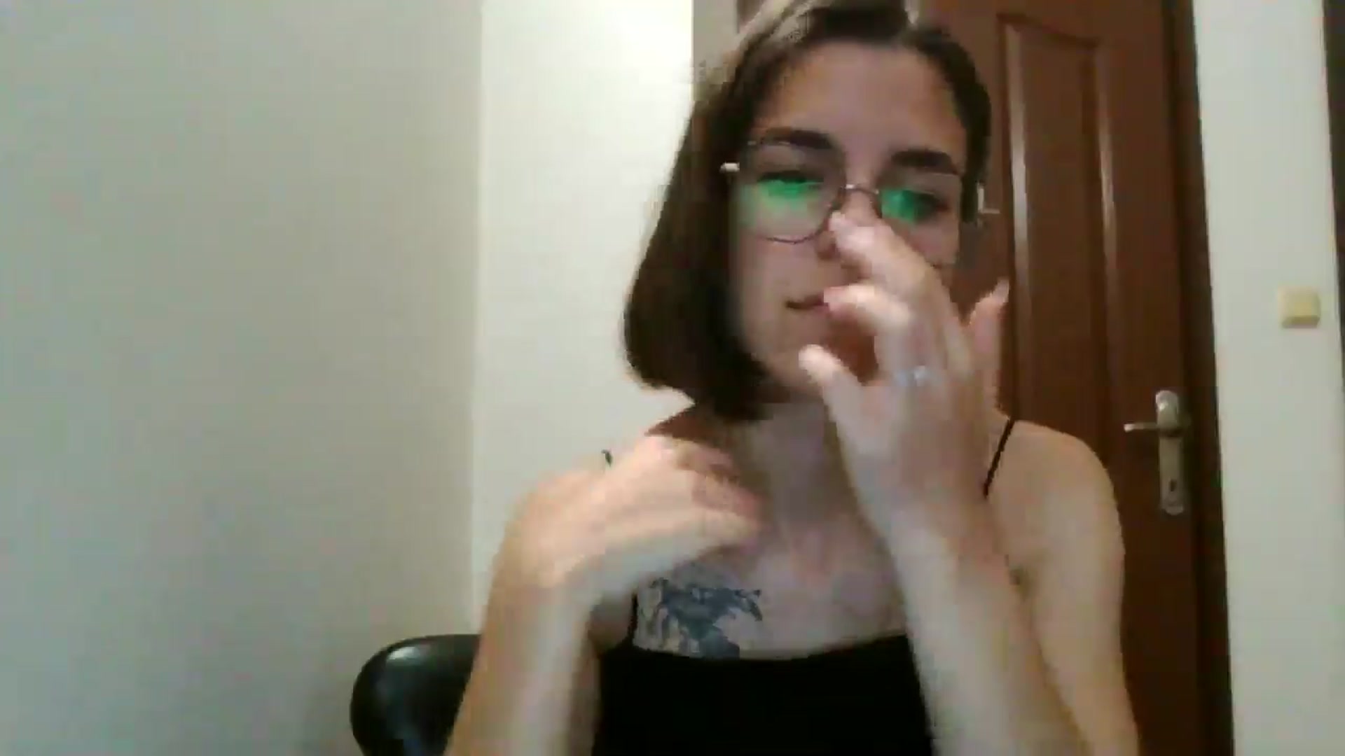 Gallery image thumbnail from EmilyWills's myfreecams stream on, 11/13/2025, 16:29 image 17 of 20
