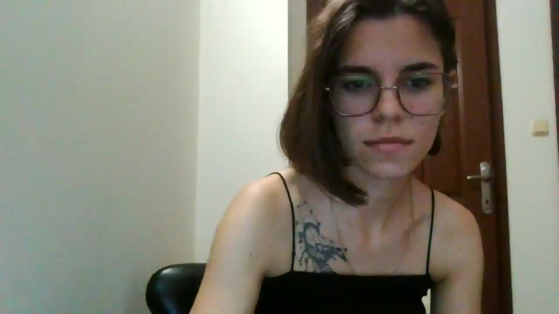 Gallery image thumbnail from EmilyWills's myfreecams stream on, 11/13/2025, 16:29 image 9 of 20