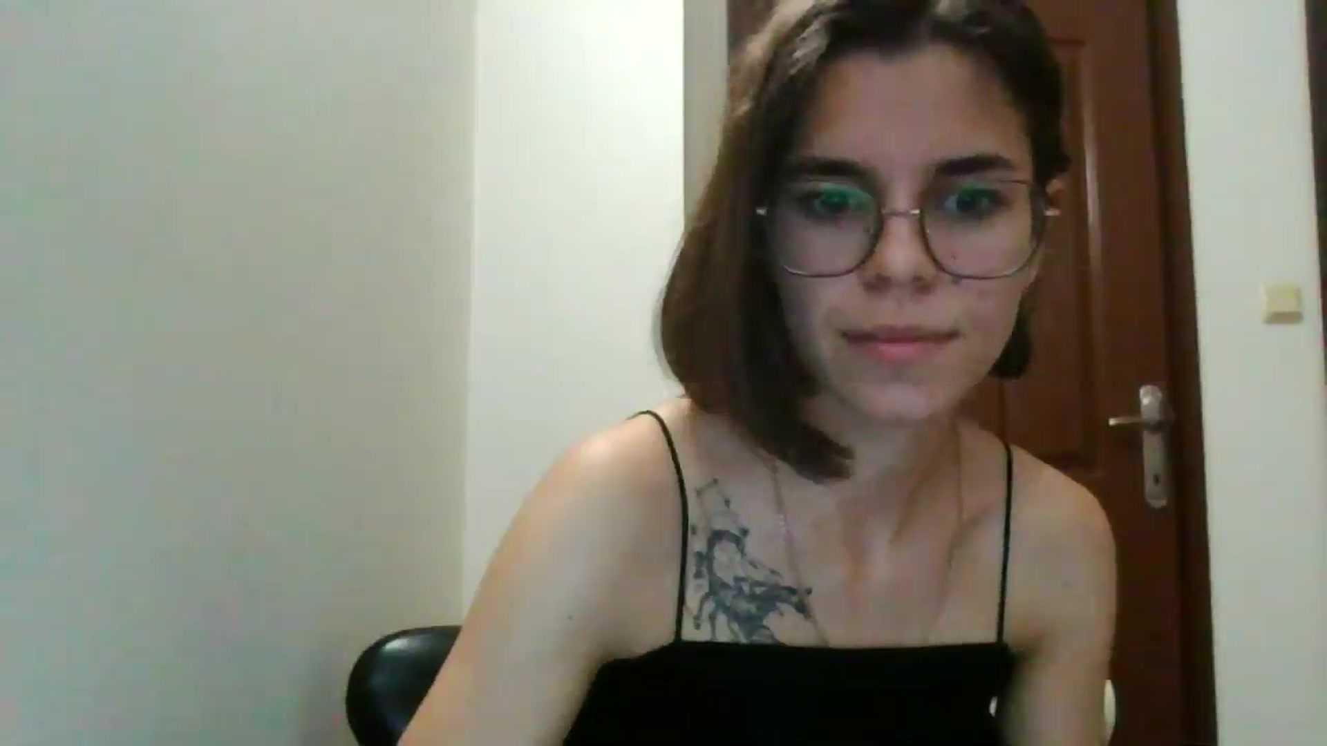 Gallery image thumbnail from EmilyWills's myfreecams stream on, 11/13/2025, 16:29 image 10 of 20