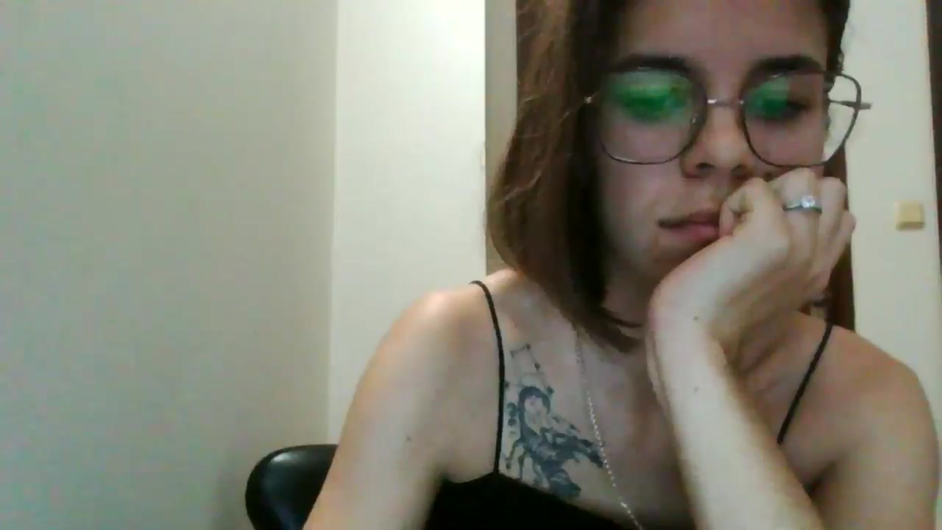 Gallery image thumbnail from EmilyWills's myfreecams stream on, 11/13/2025, 16:29 image 2 of 20