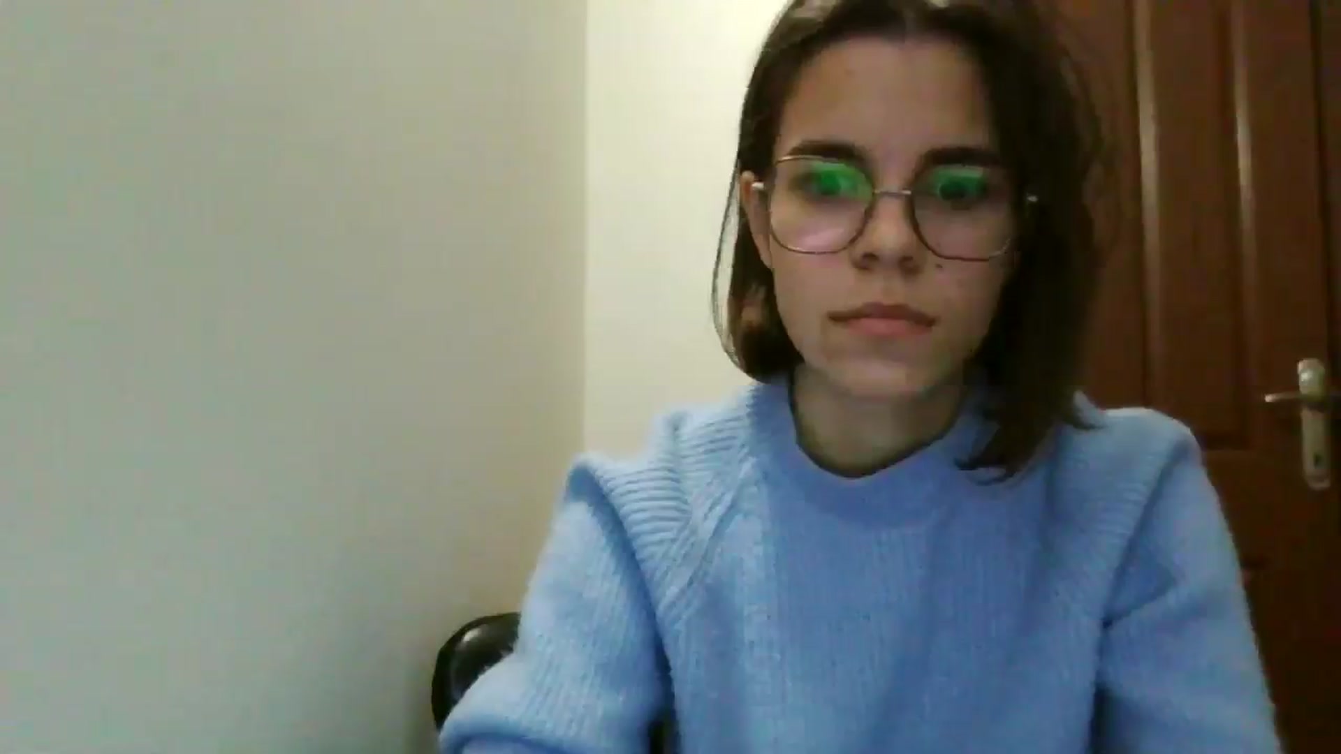 Gallery image thumbnail from EmilyWills's myfreecams stream on, 11/14/2025, 21:20 image 18 of 20