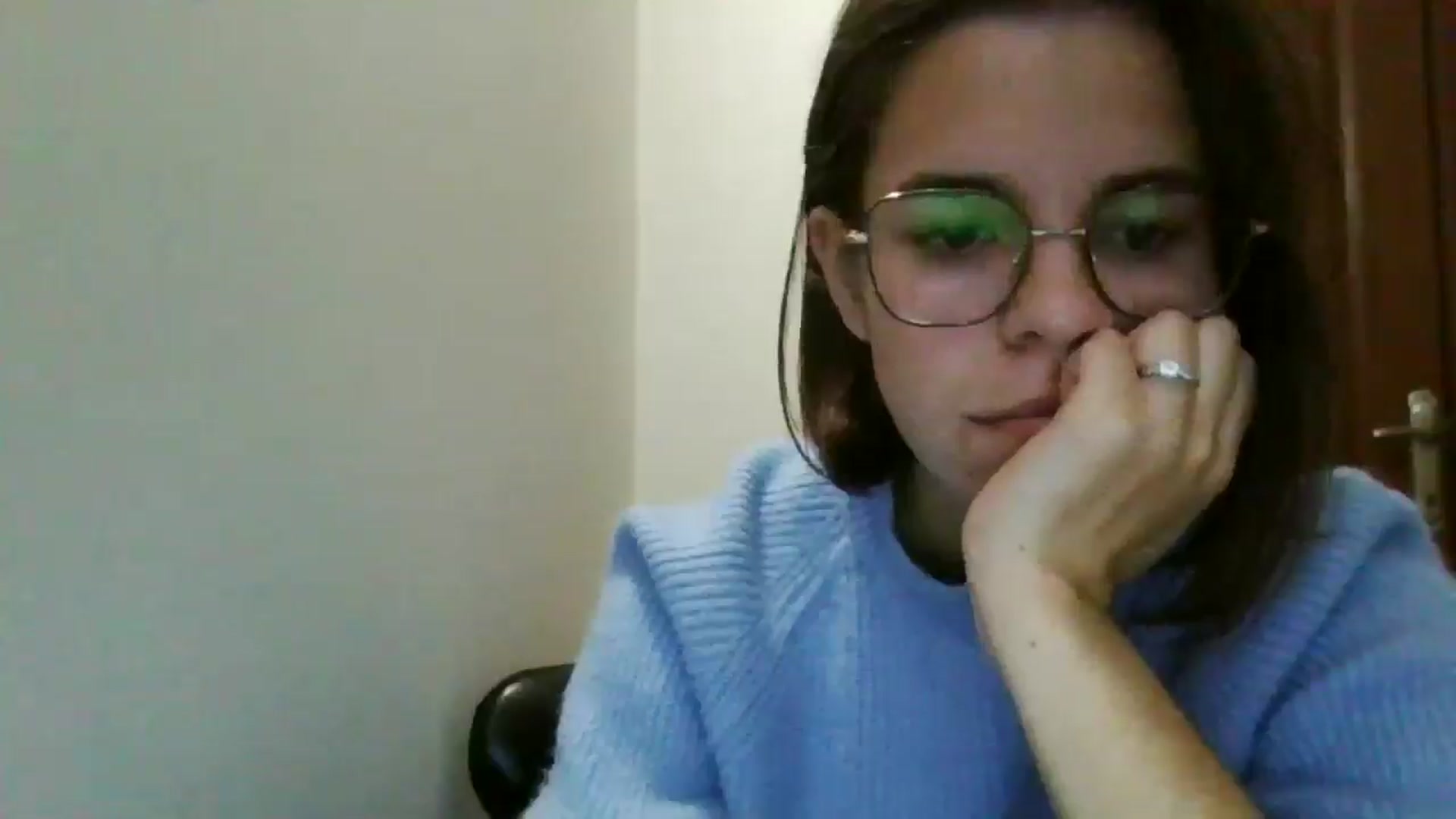 Gallery image thumbnail from EmilyWills's myfreecams stream on, 11/14/2025, 21:20 image 17 of 20