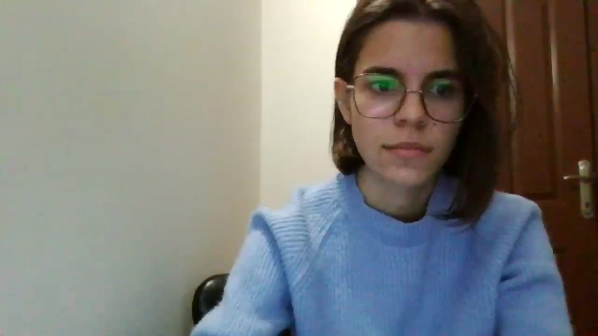 Gallery image thumbnail from EmilyWills's myfreecams stream on, 11/14/2025, 21:55 image 4 of 20