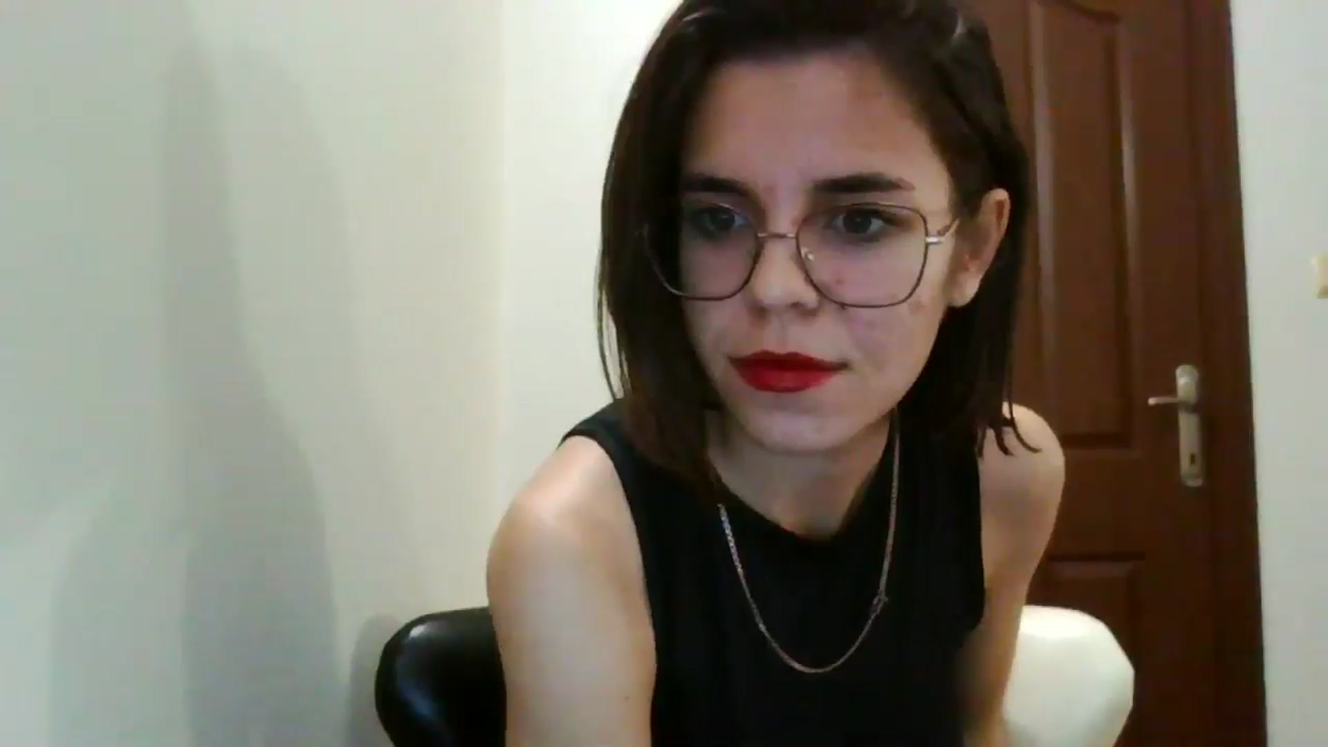 Gallery image thumbnail from EmilyWills's myfreecams stream on, 11/15/2025, 22:15 image 18 of 20