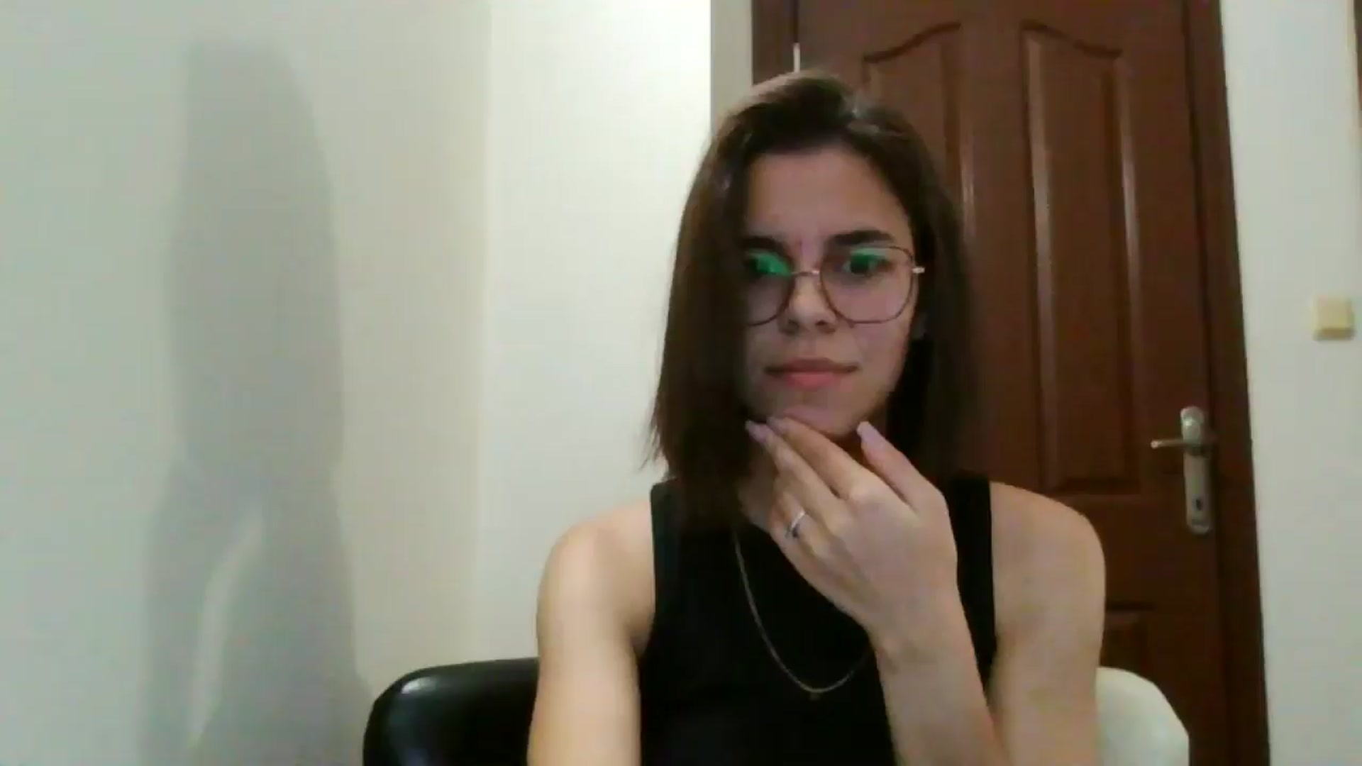 Gallery image thumbnail from EmilyWills's myfreecams stream on, 11/16/2025, 19:51 image 16 of 20