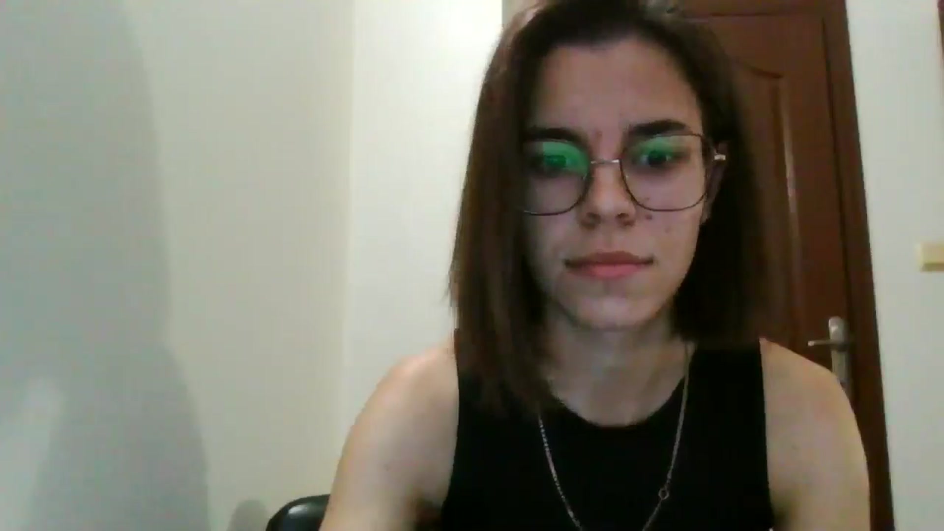 Gallery image thumbnail from EmilyWills's myfreecams stream on, 11/16/2025, 19:51 image 2 of 20