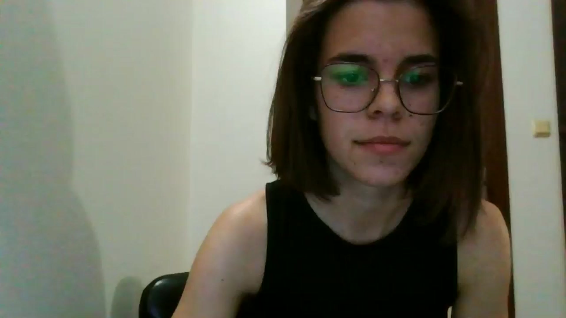Gallery image thumbnail from EmilyWills's myfreecams stream on, 11/16/2025, 21:07 image 19 of 20
