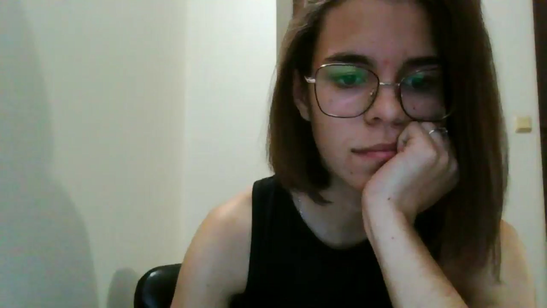 Gallery image thumbnail from EmilyWills's myfreecams stream on, 11/16/2025, 21:07 image 10 of 20