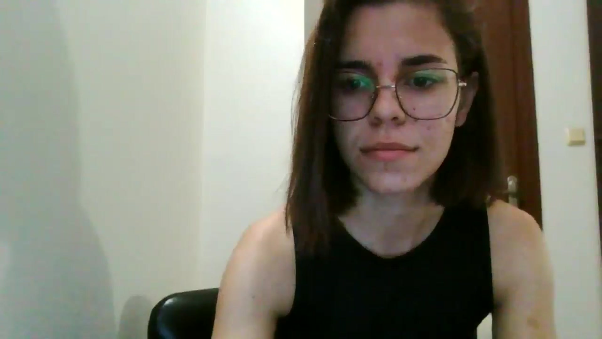 Gallery image thumbnail from EmilyWills's myfreecams stream on, 11/16/2025, 21:07 image 5 of 20