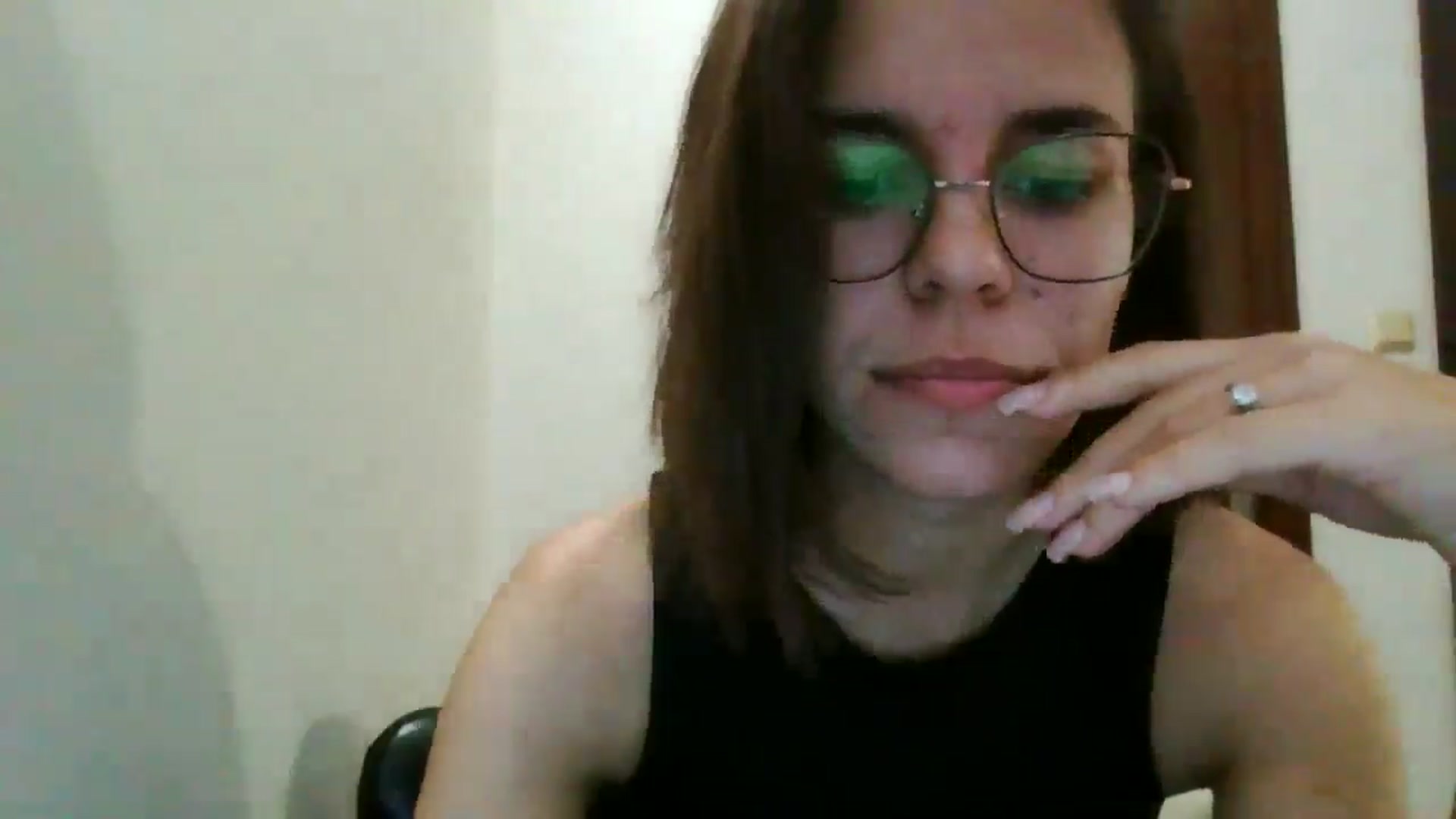 Gallery image thumbnail from EmilyWills's myfreecams stream on, 11/16/2025, 21:07 image 18 of 20