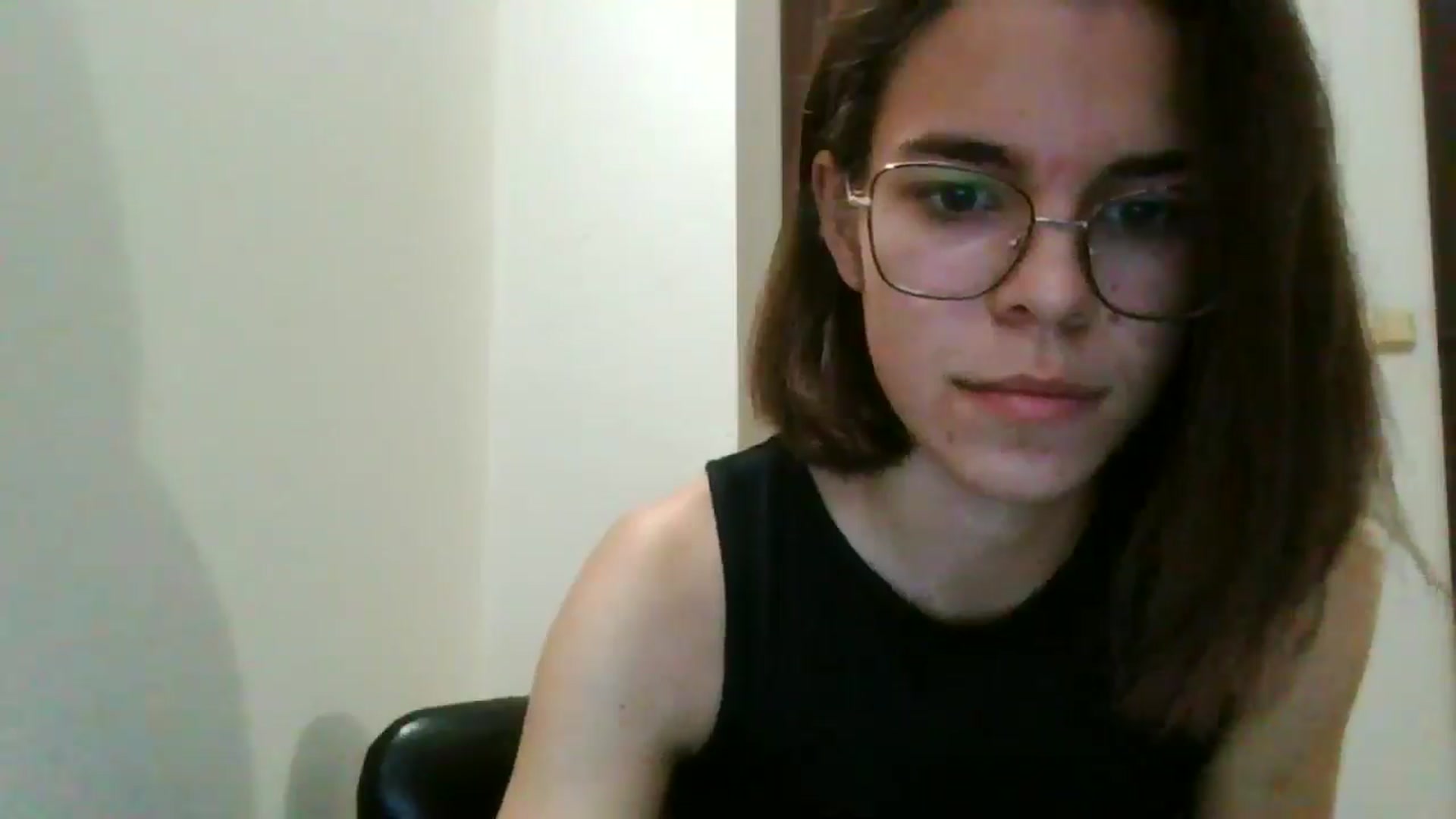 Gallery image thumbnail from EmilyWills's myfreecams stream on, 11/16/2025, 21:23 image 4 of 20