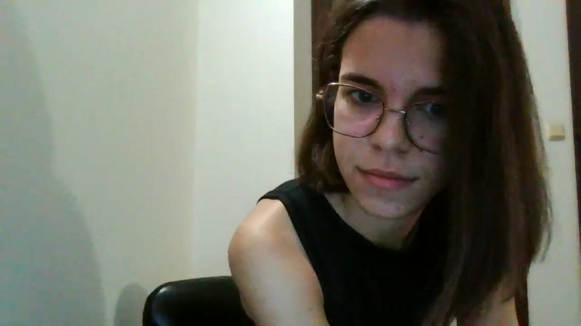 Gallery image thumbnail from EmilyWills's myfreecams stream on, 11/16/2025, 21:23 image 17 of 20