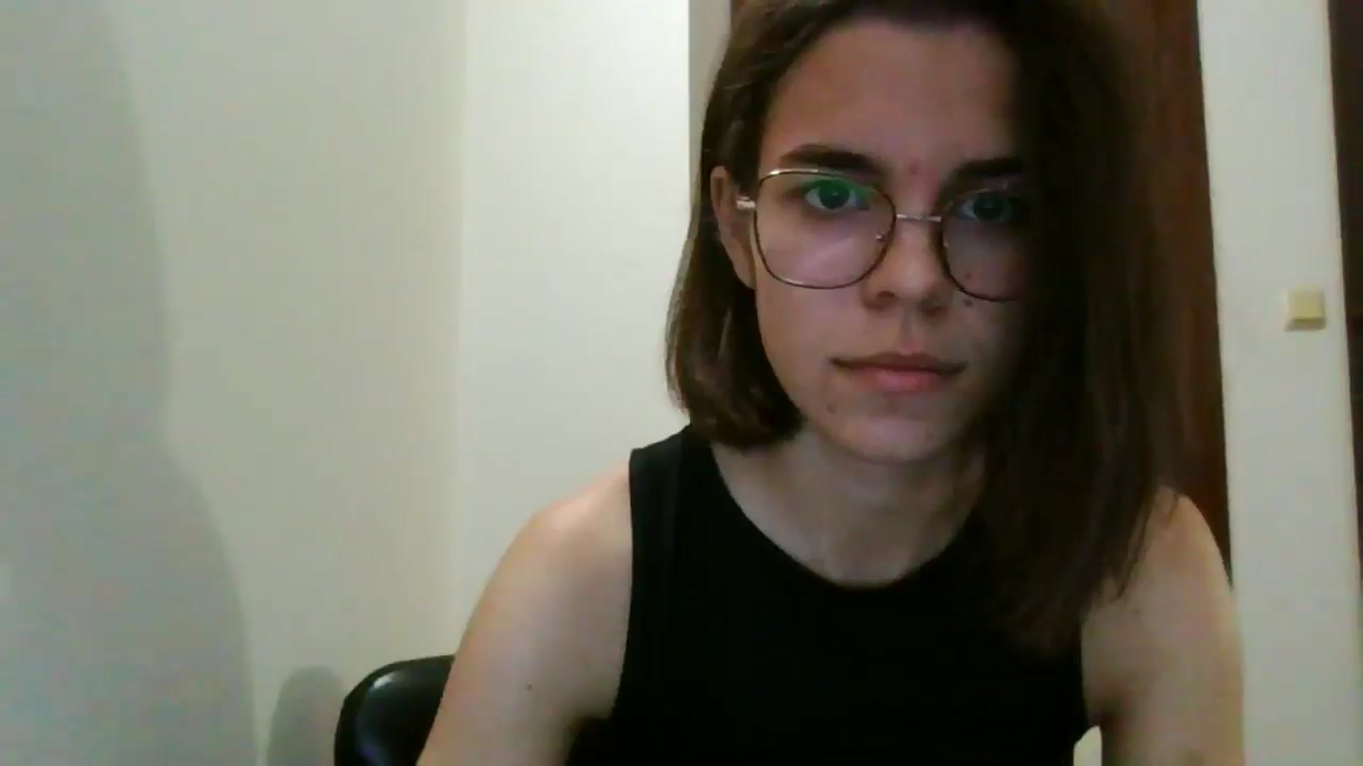 Gallery image thumbnail from EmilyWills's myfreecams stream on, 11/16/2025, 21:23 image 2 of 20