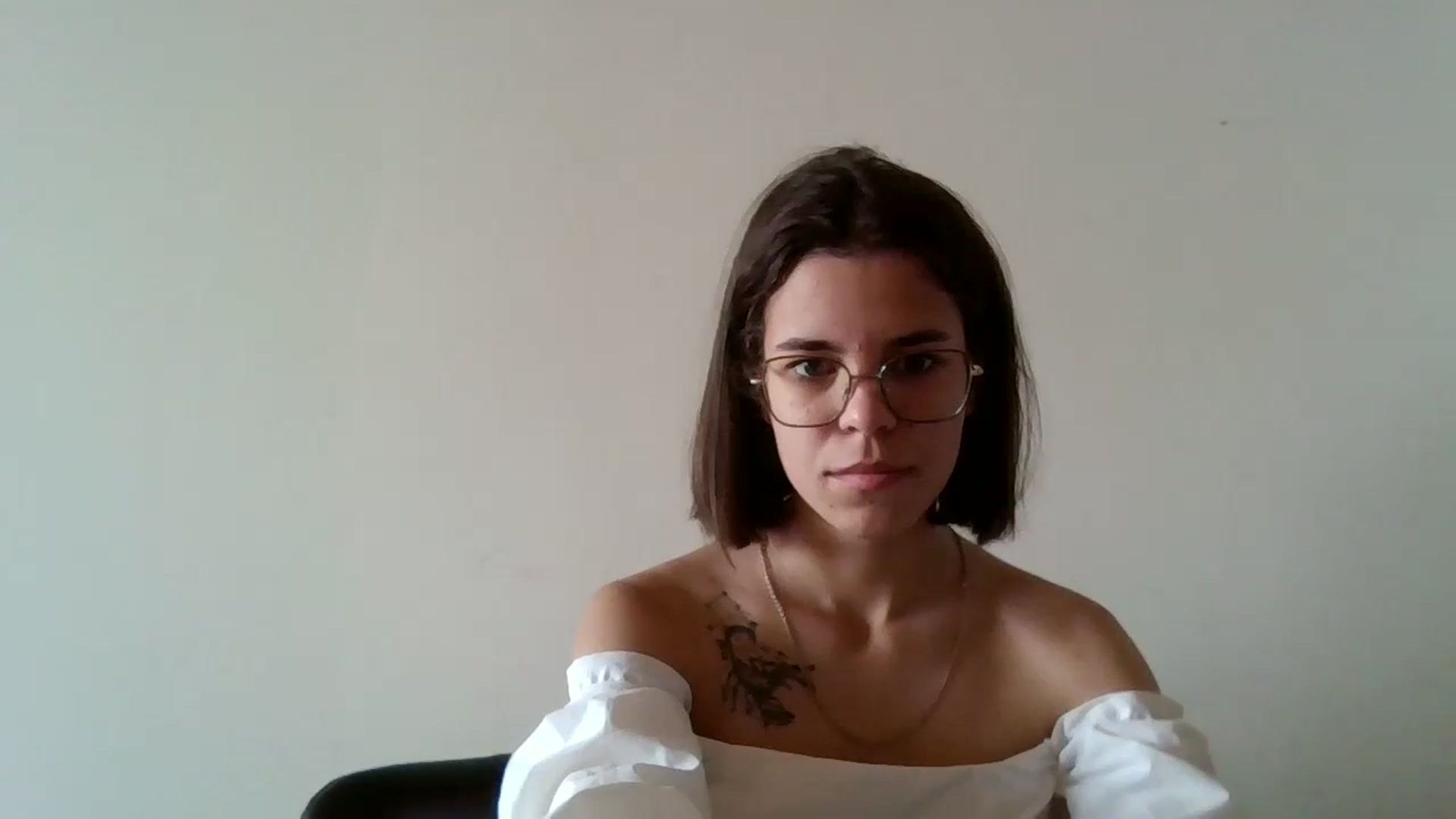 Gallery image thumbnail from EmilyWills's myfreecams stream on, 11/17/2025, 11:55 image 6 of 20