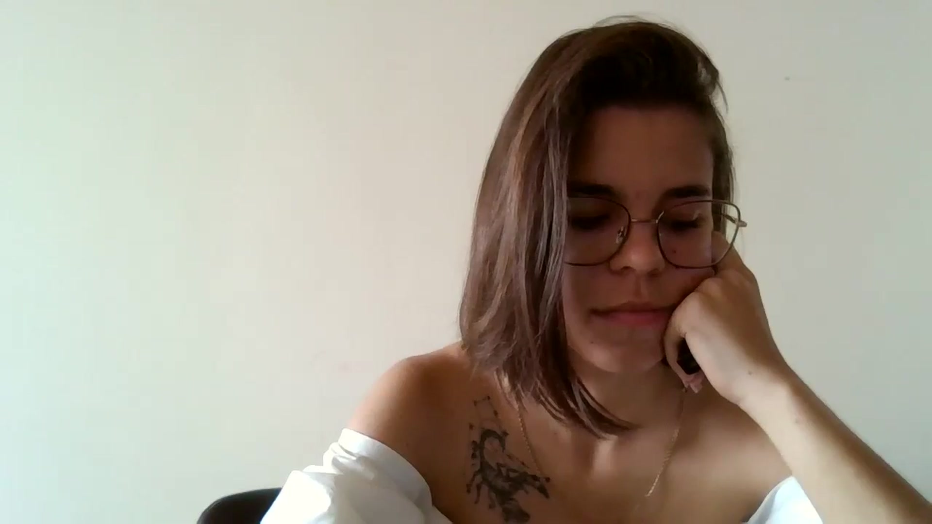 Gallery image thumbnail from EmilyWills's myfreecams stream on, 11/17/2025, 13:24 image 8 of 20