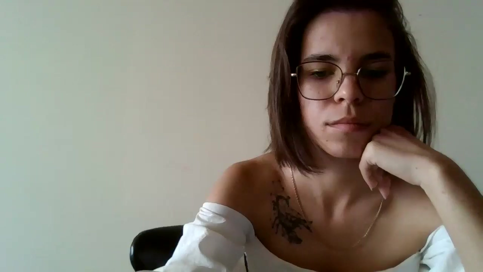 Gallery image thumbnail from EmilyWills's myfreecams stream on, 11/17/2025, 13:24 image 20 of 20
