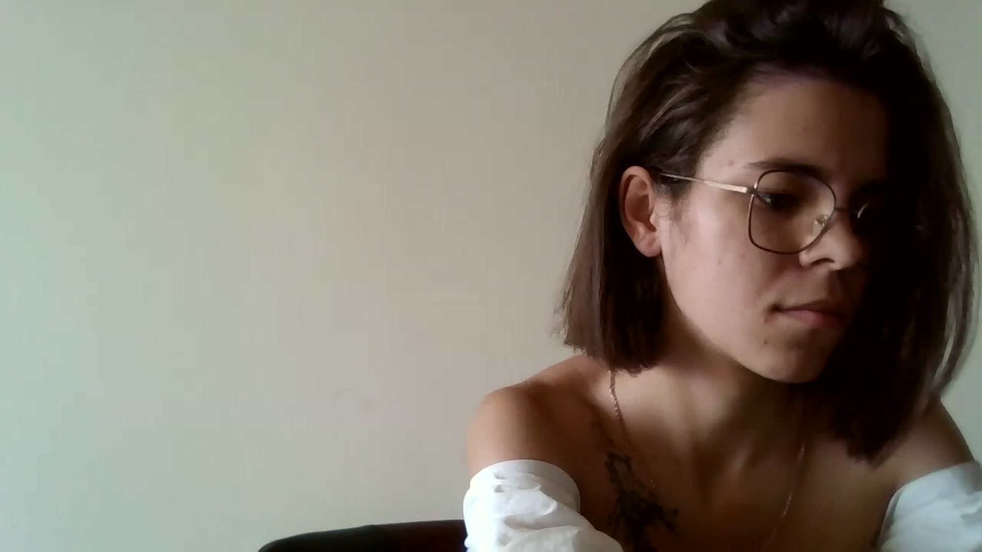Gallery image thumbnail from EmilyWills's myfreecams stream on, 11/17/2025, 13:24 image 18 of 20