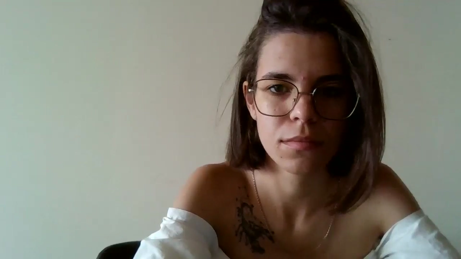 Gallery image thumbnail from EmilyWills's myfreecams stream on, 11/17/2025, 13:24 image 14 of 20