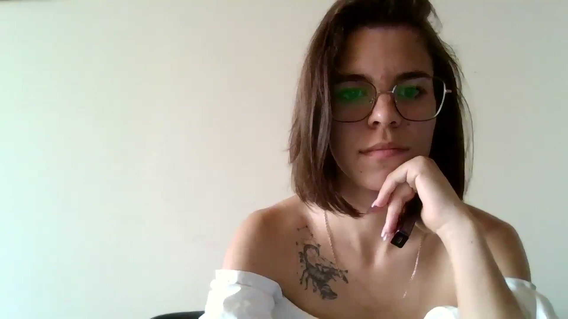 Gallery image thumbnail from EmilyWills's myfreecams stream on, 11/17/2025, 14:01 image 11 of 20
