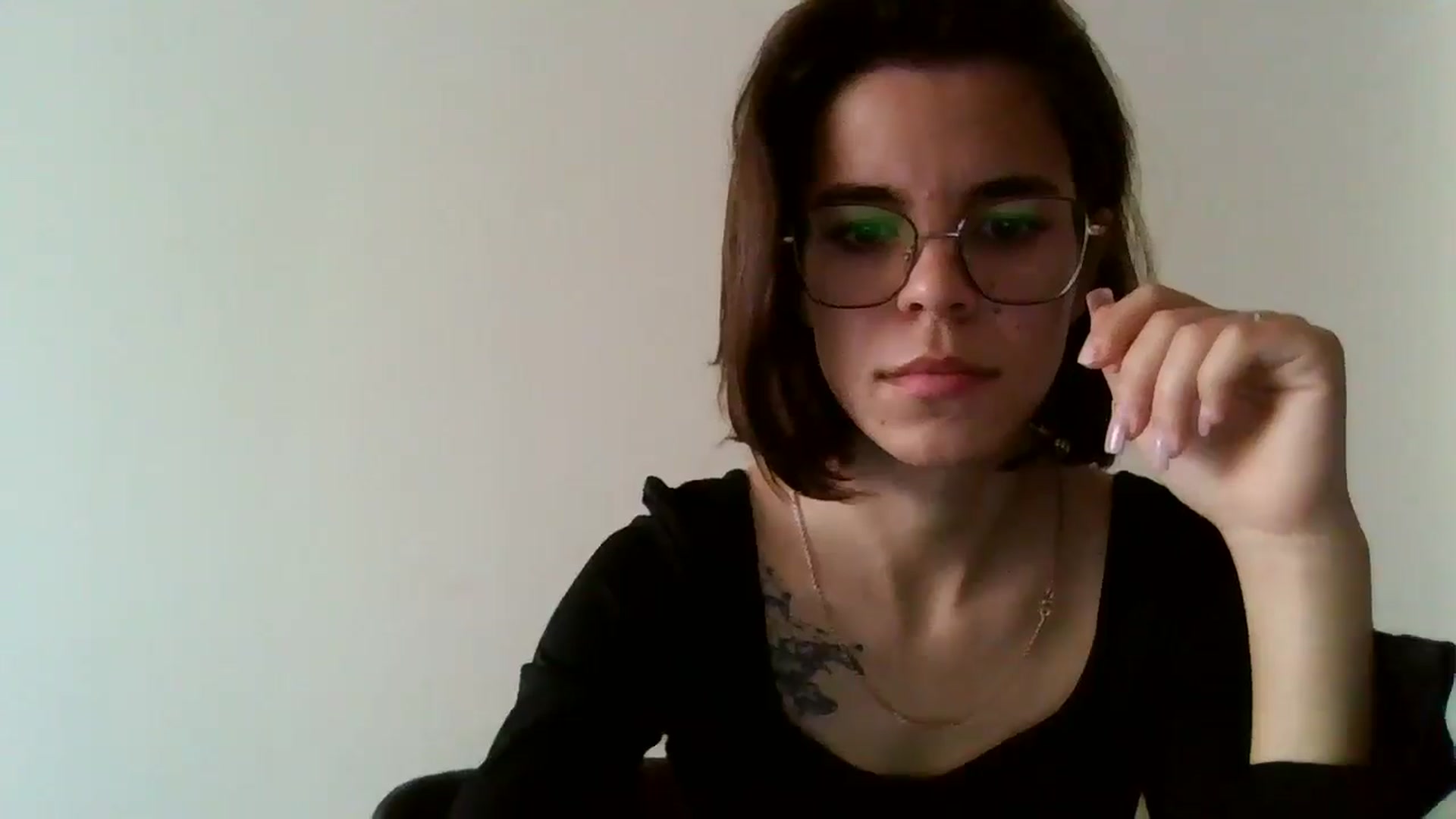 Gallery image thumbnail from EmilyWills's myfreecams stream on, 11/18/2025, 11:38 image 17 of 20