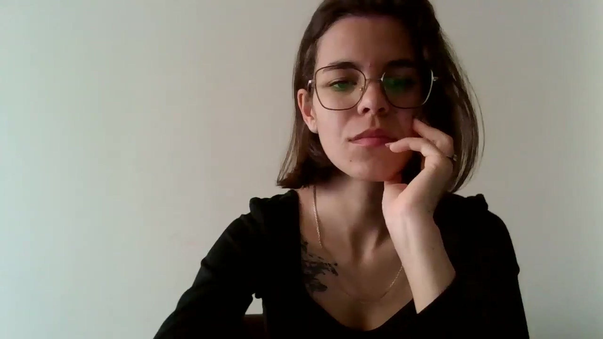 Gallery image thumbnail from EmilyWills's myfreecams stream on, 11/18/2025, 11:38 image 6 of 20