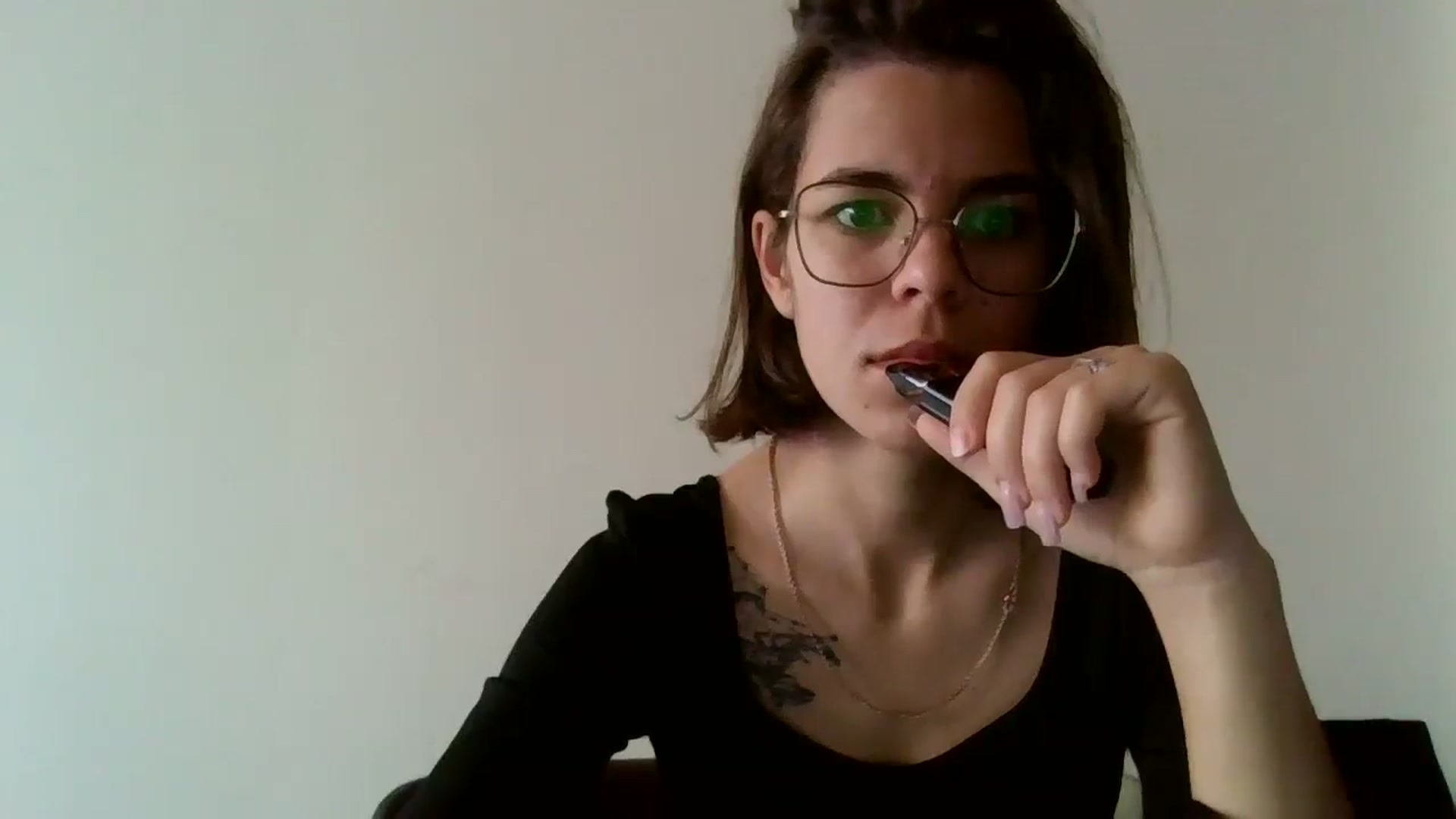 Gallery image thumbnail from EmilyWills's myfreecams stream on, 11/18/2025, 11:38 image 14 of 20