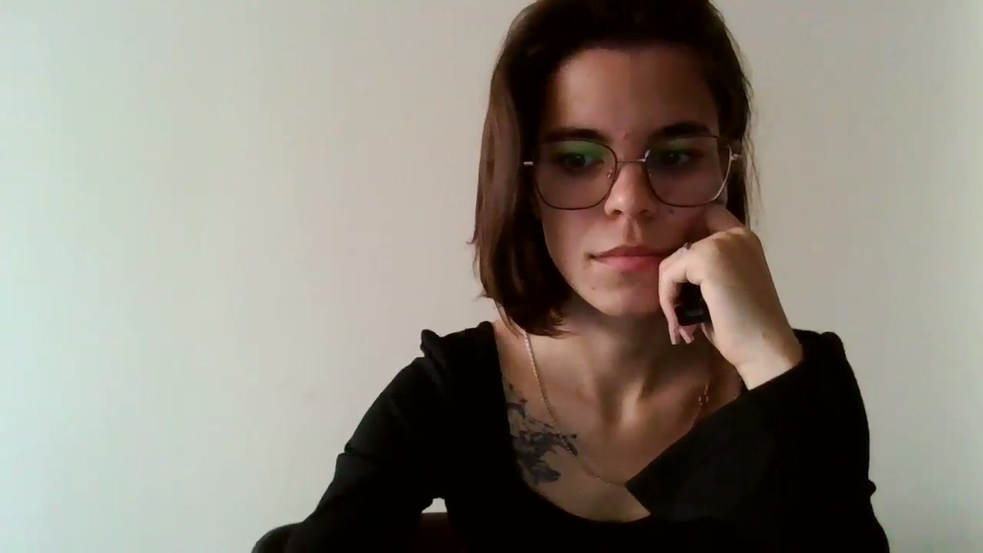 Gallery image thumbnail from EmilyWills's myfreecams stream on, 11/18/2025, 11:38 image 16 of 20