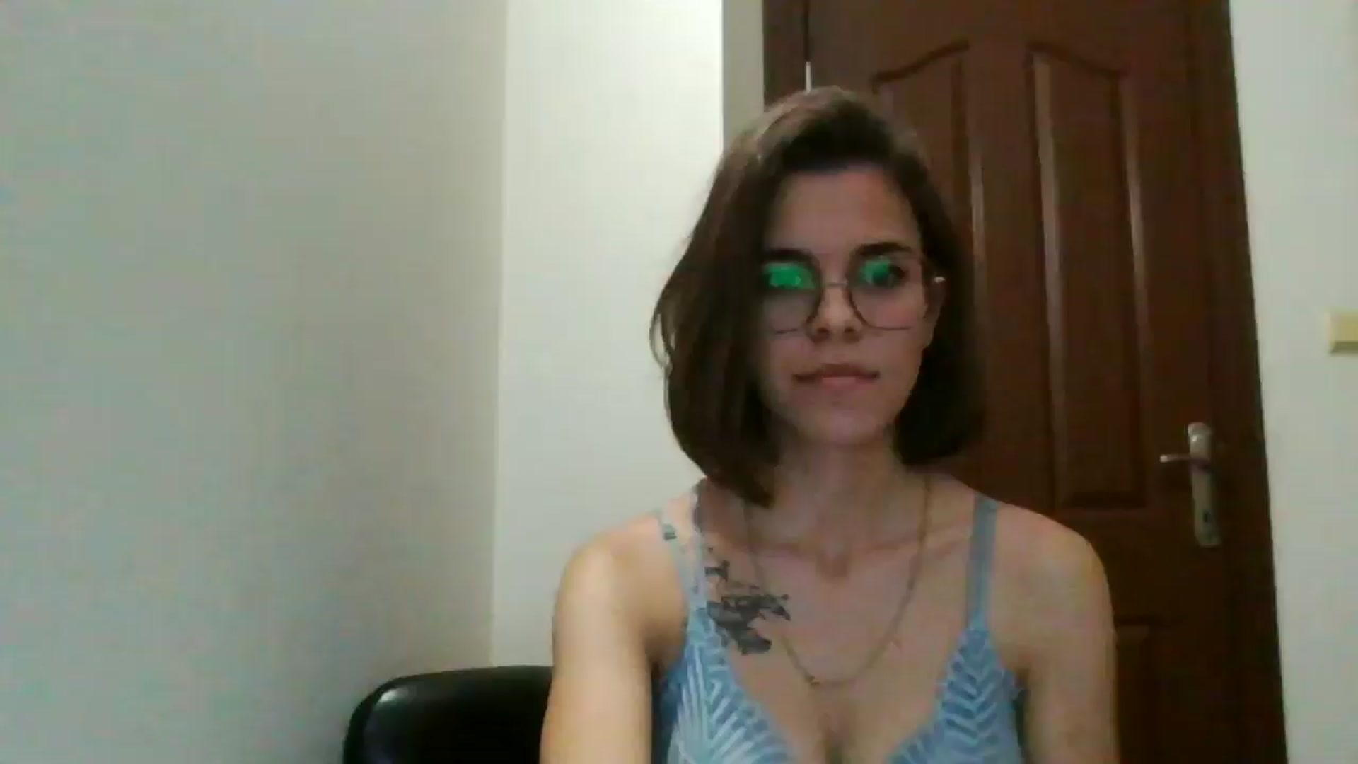 Gallery image thumbnail from EmilyWills's myfreecams stream on, 11/19/2025, 17:48 image 13 of 20