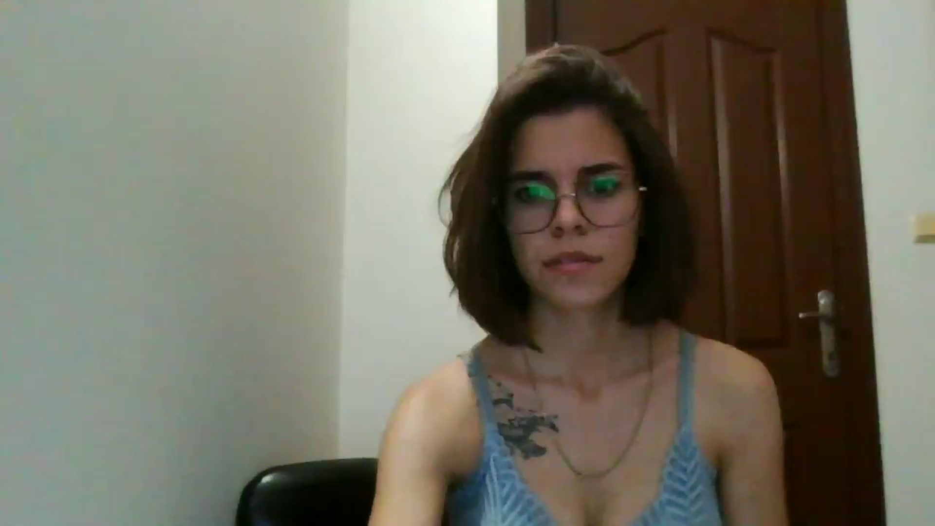 Gallery image thumbnail from EmilyWills's myfreecams stream on, 11/19/2025, 17:48 image 2 of 20