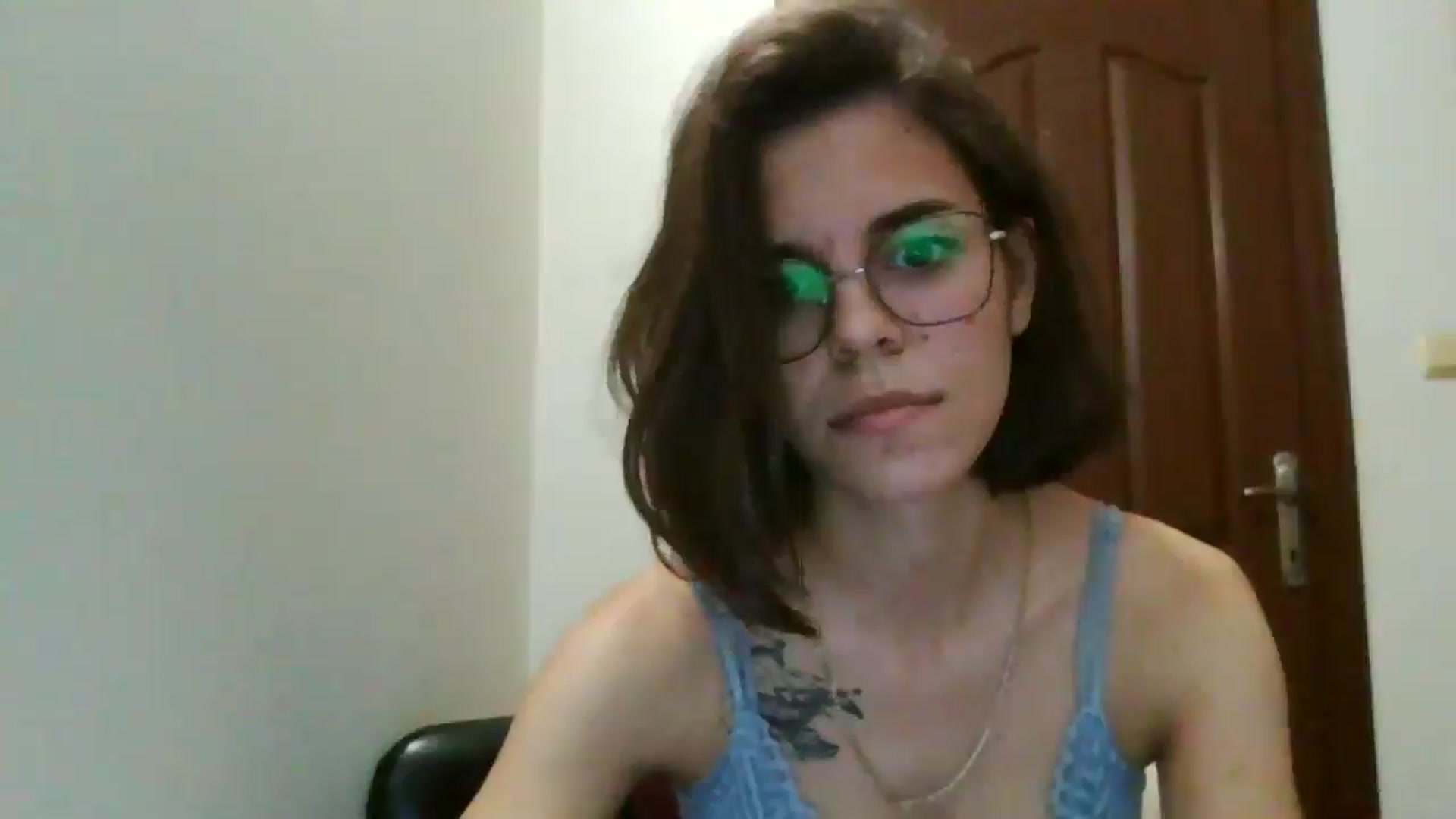 Gallery image thumbnail from EmilyWills's myfreecams stream on, 11/19/2025, 17:48 image 17 of 20