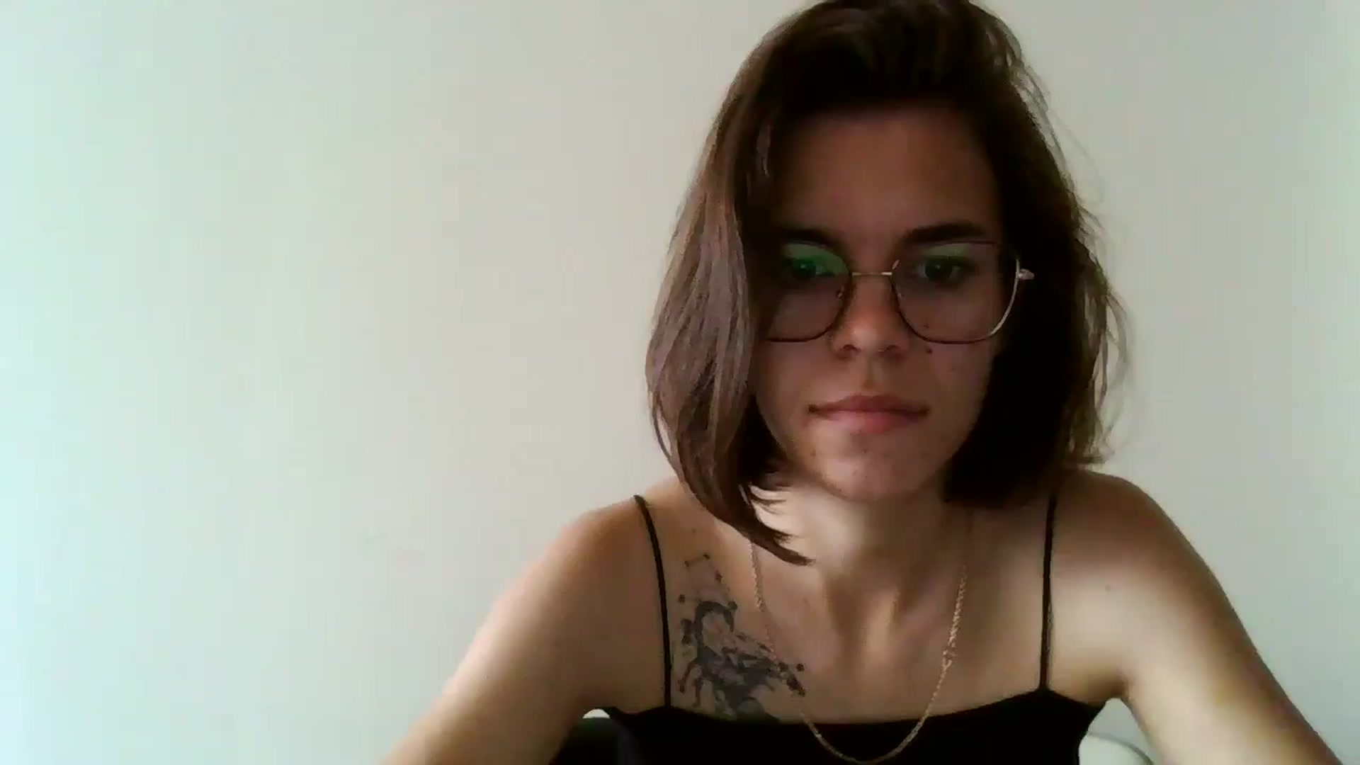 Gallery image thumbnail from EmilyWills's myfreecams stream on, 11/20/2025, 13:26 image 6 of 20