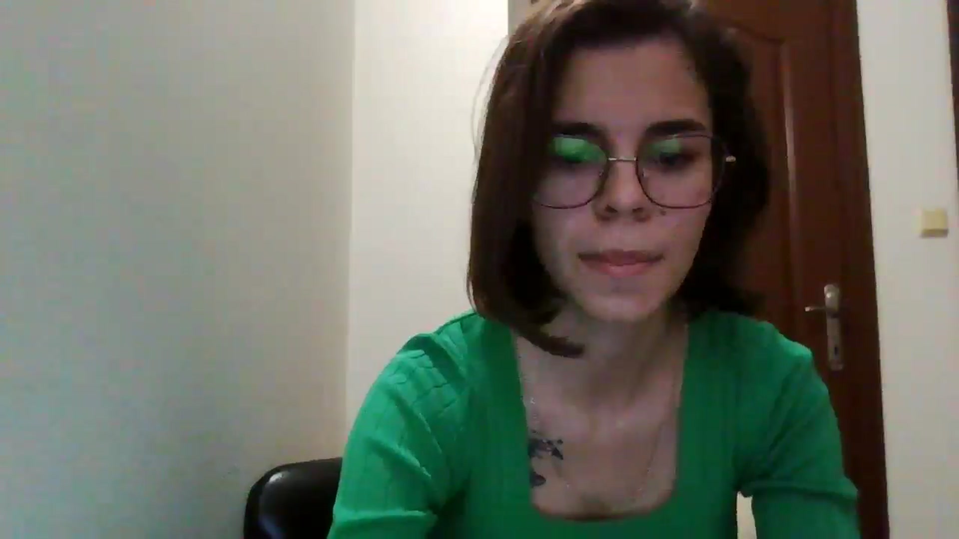 Gallery image thumbnail from EmilyWills's myfreecams stream on, 11/21/2025, 19:11 image 11 of 20