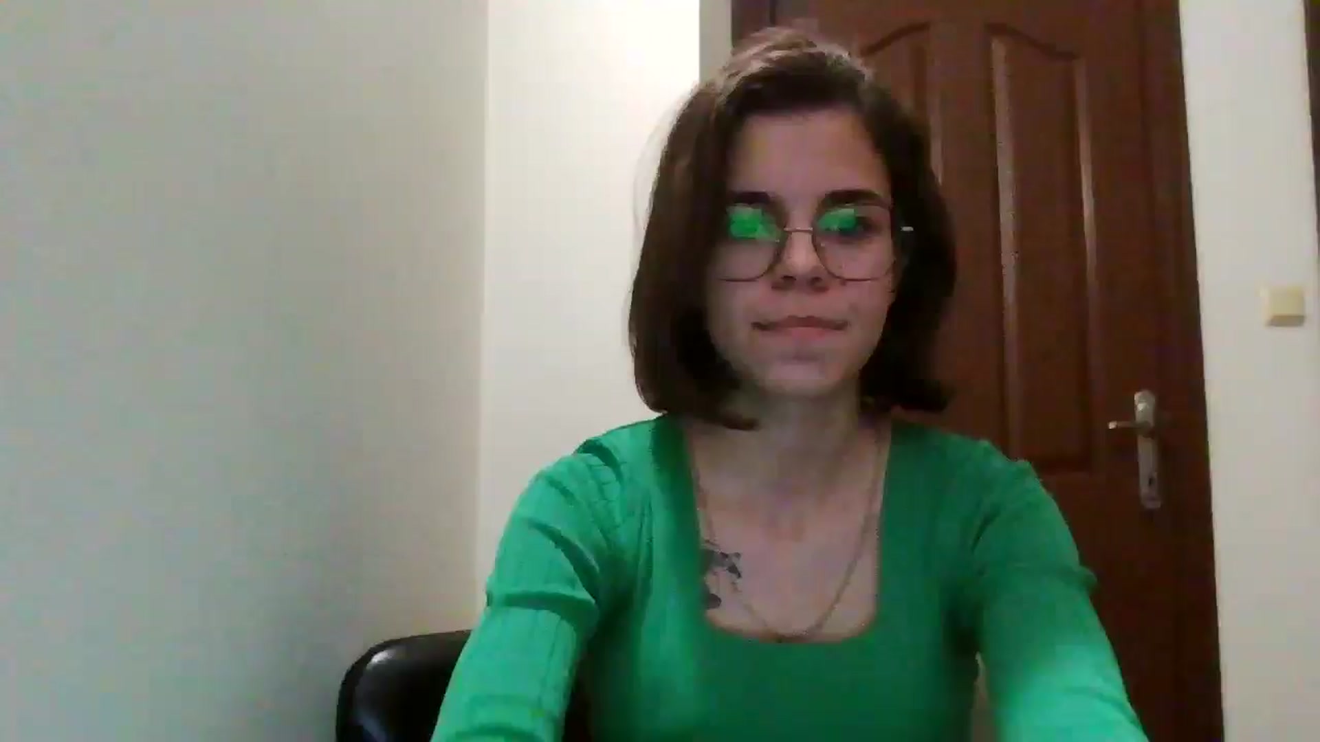 Gallery image thumbnail from EmilyWills's myfreecams stream on, 11/21/2025, 19:11 image 10 of 20