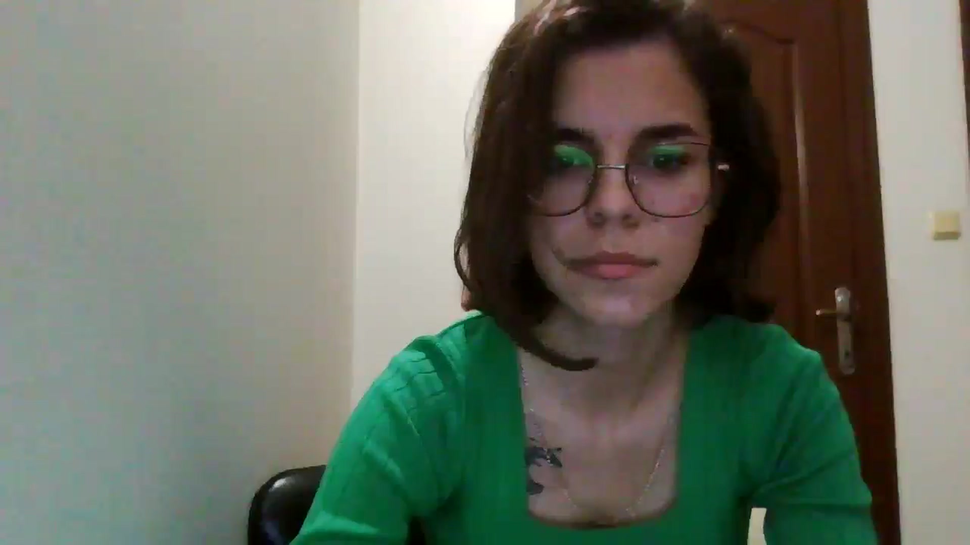 Gallery image thumbnail from EmilyWills's myfreecams stream on, 11/21/2025, 19:11 image 18 of 20