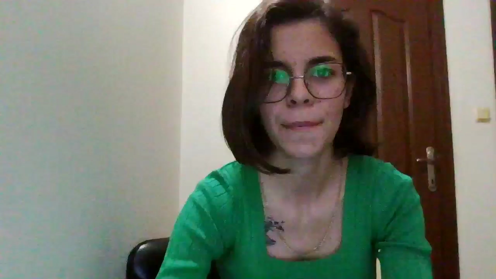 Gallery image thumbnail from EmilyWills's myfreecams stream on, 11/21/2025, 19:11 image 8 of 20