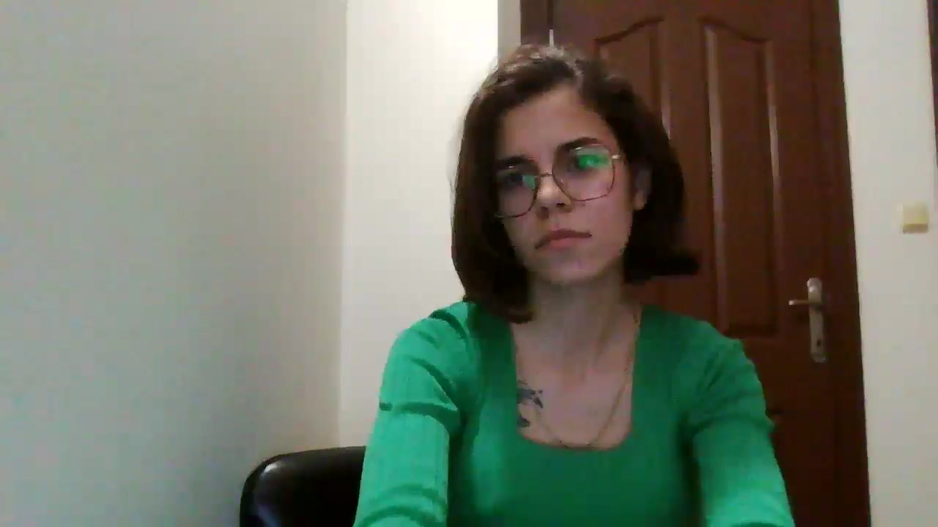 Gallery image thumbnail from EmilyWills's myfreecams stream on, 11/21/2025, 19:11 image 17 of 20