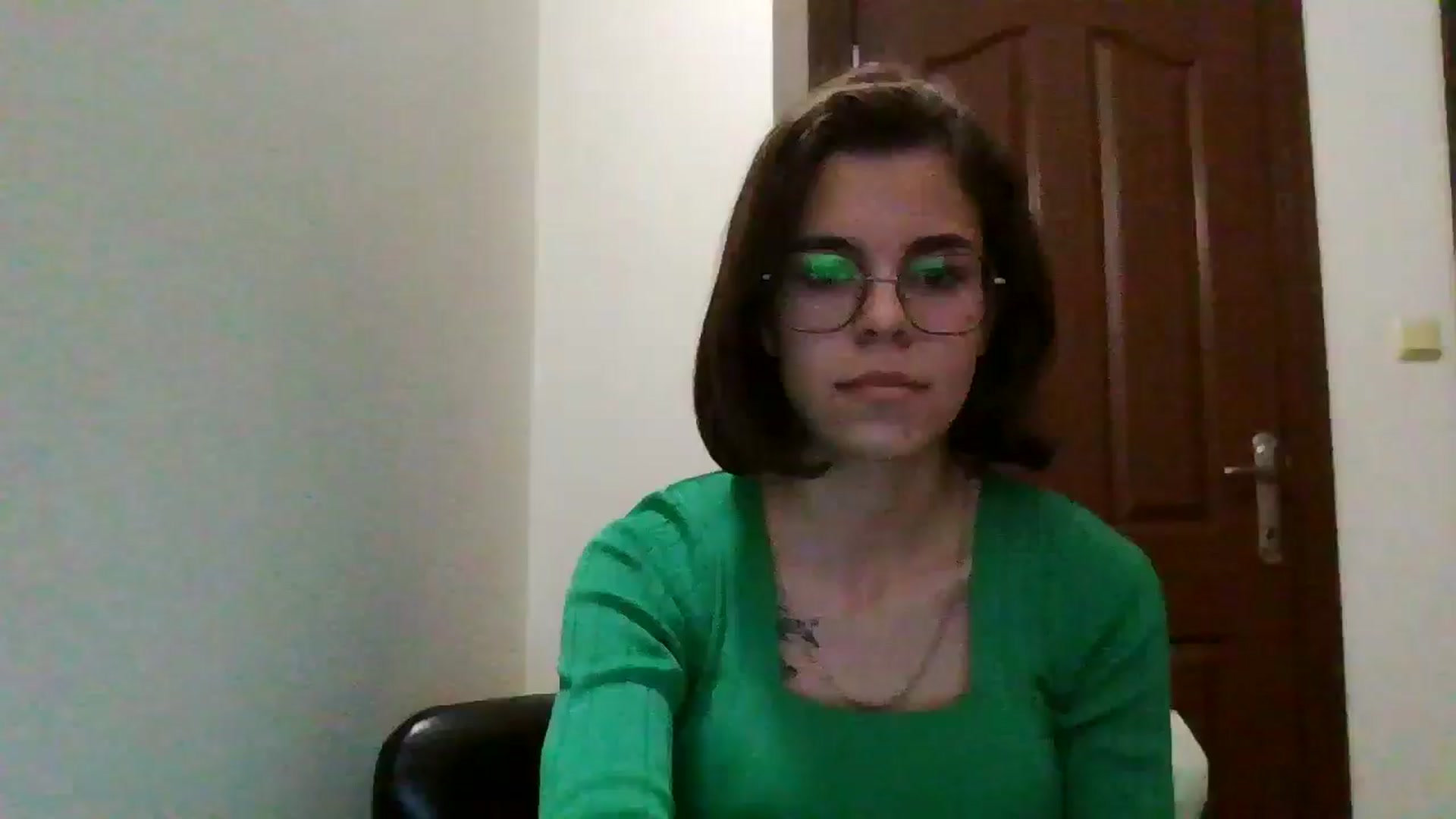 Gallery image thumbnail from EmilyWills's myfreecams stream on, 11/21/2025, 19:11 image 19 of 20