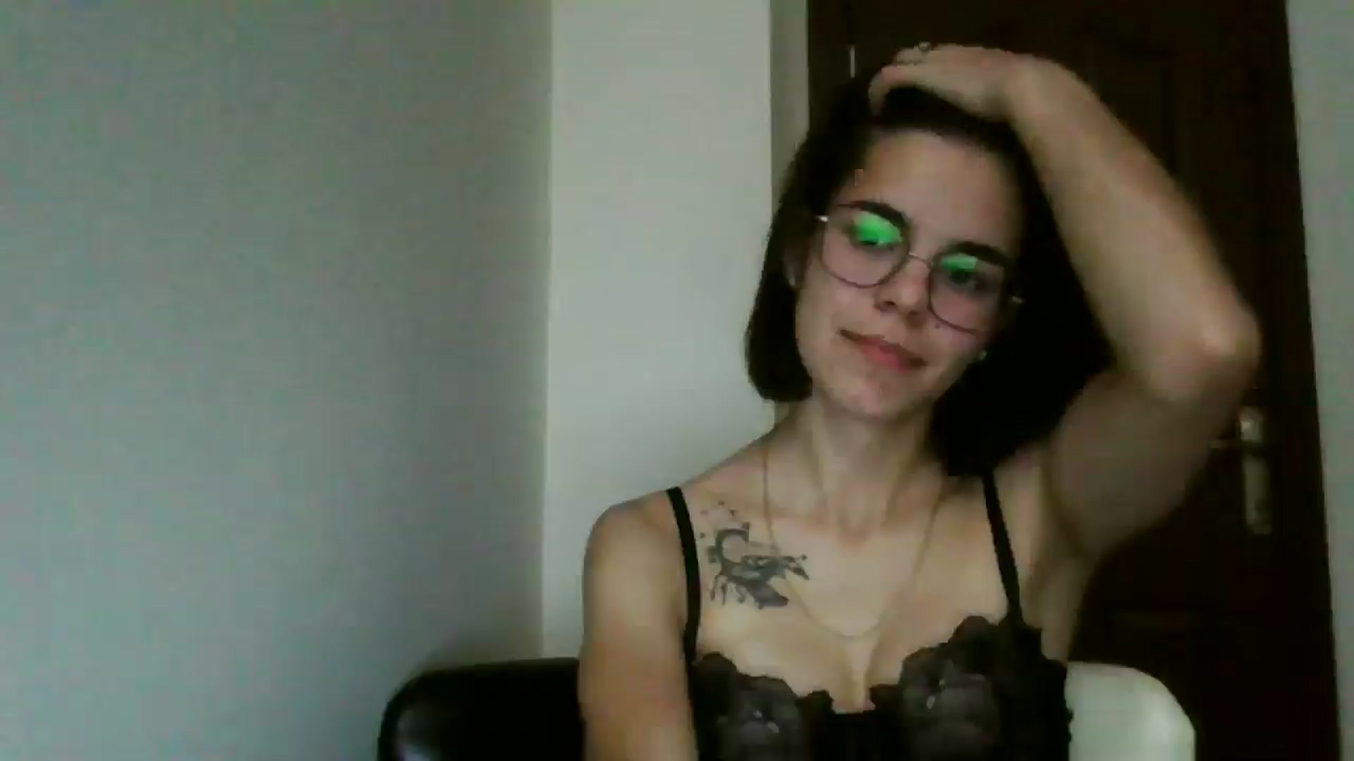 Gallery image thumbnail from EmilyWills's myfreecams stream on, 11/27/2025, 20:50 image 17 of 20